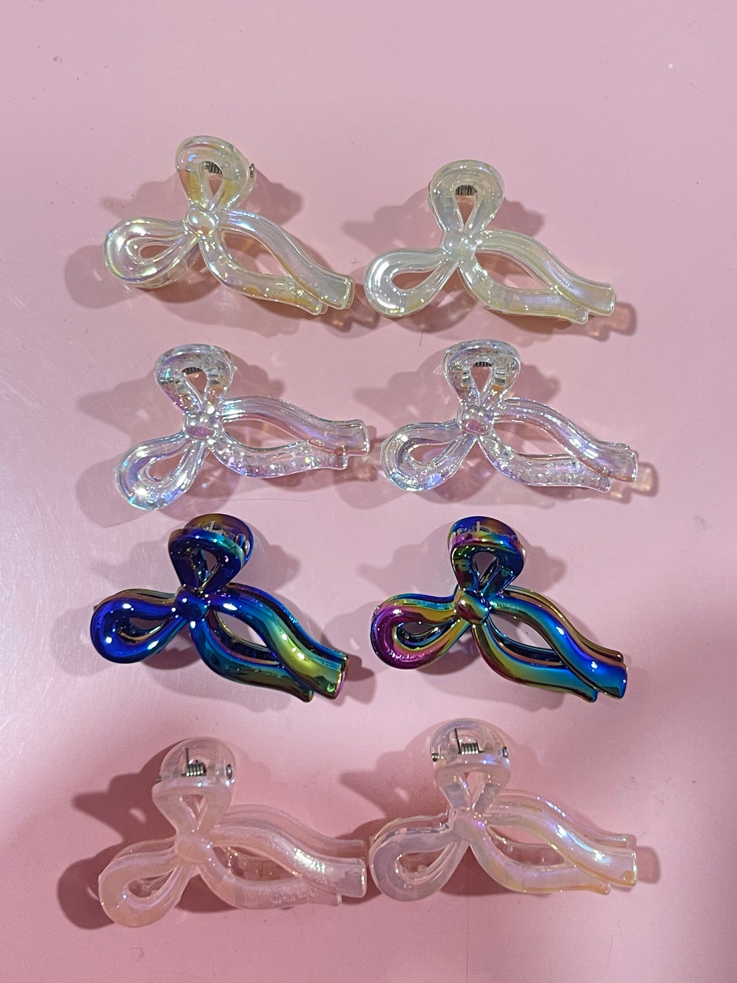 Mini Bow-Tie Clawclip 🎀✨