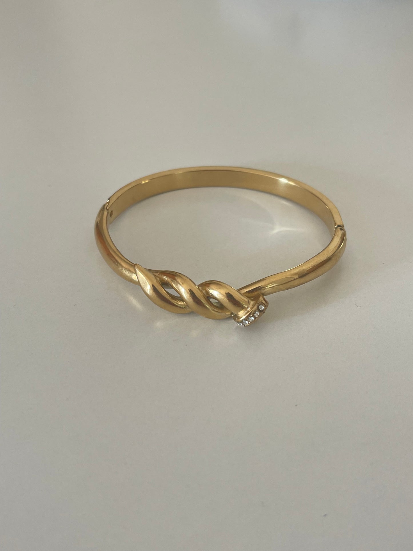 Knot Cuff Bracelet 2.0 (Gold Plated)