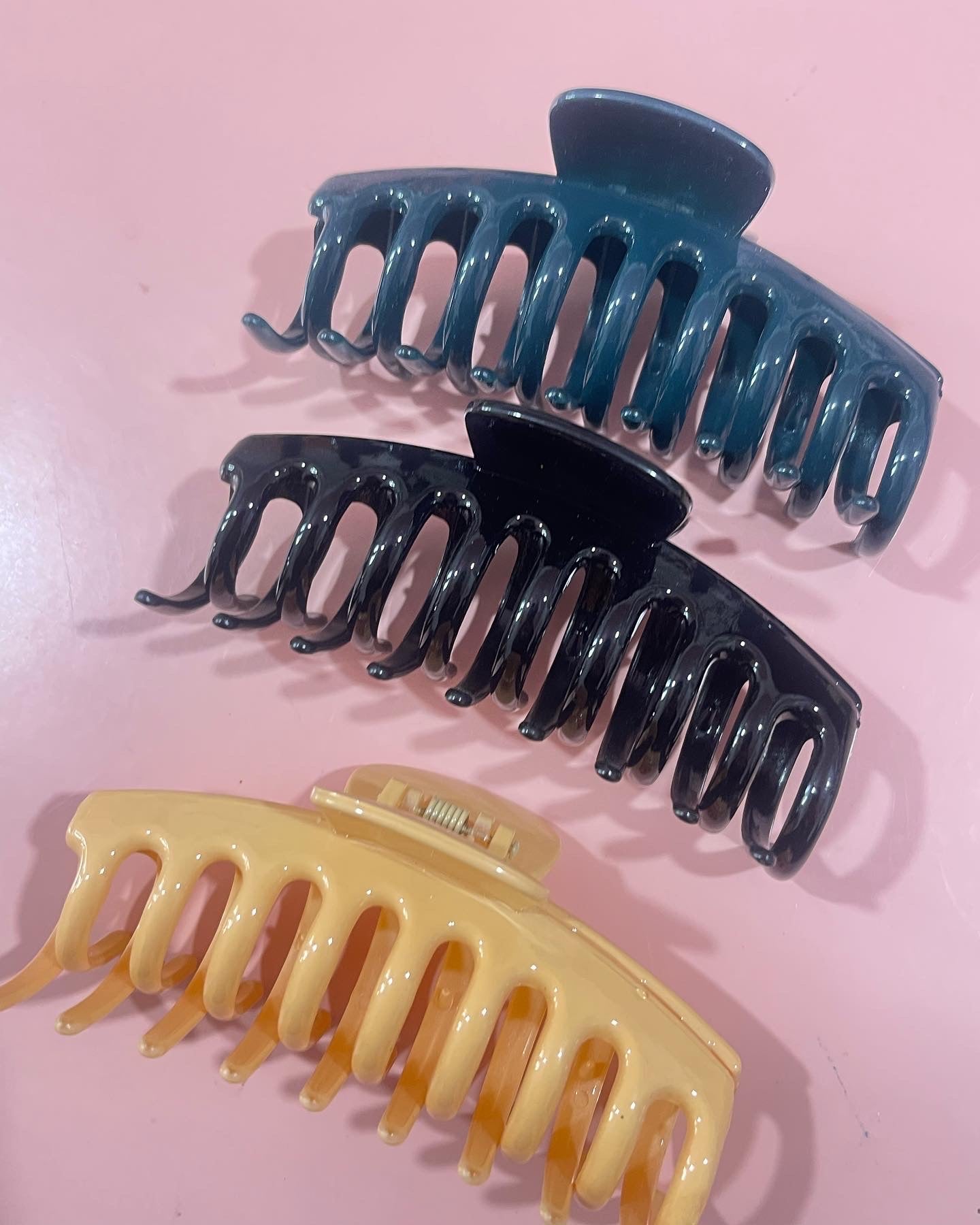Glossy Everyday Claw Clip
