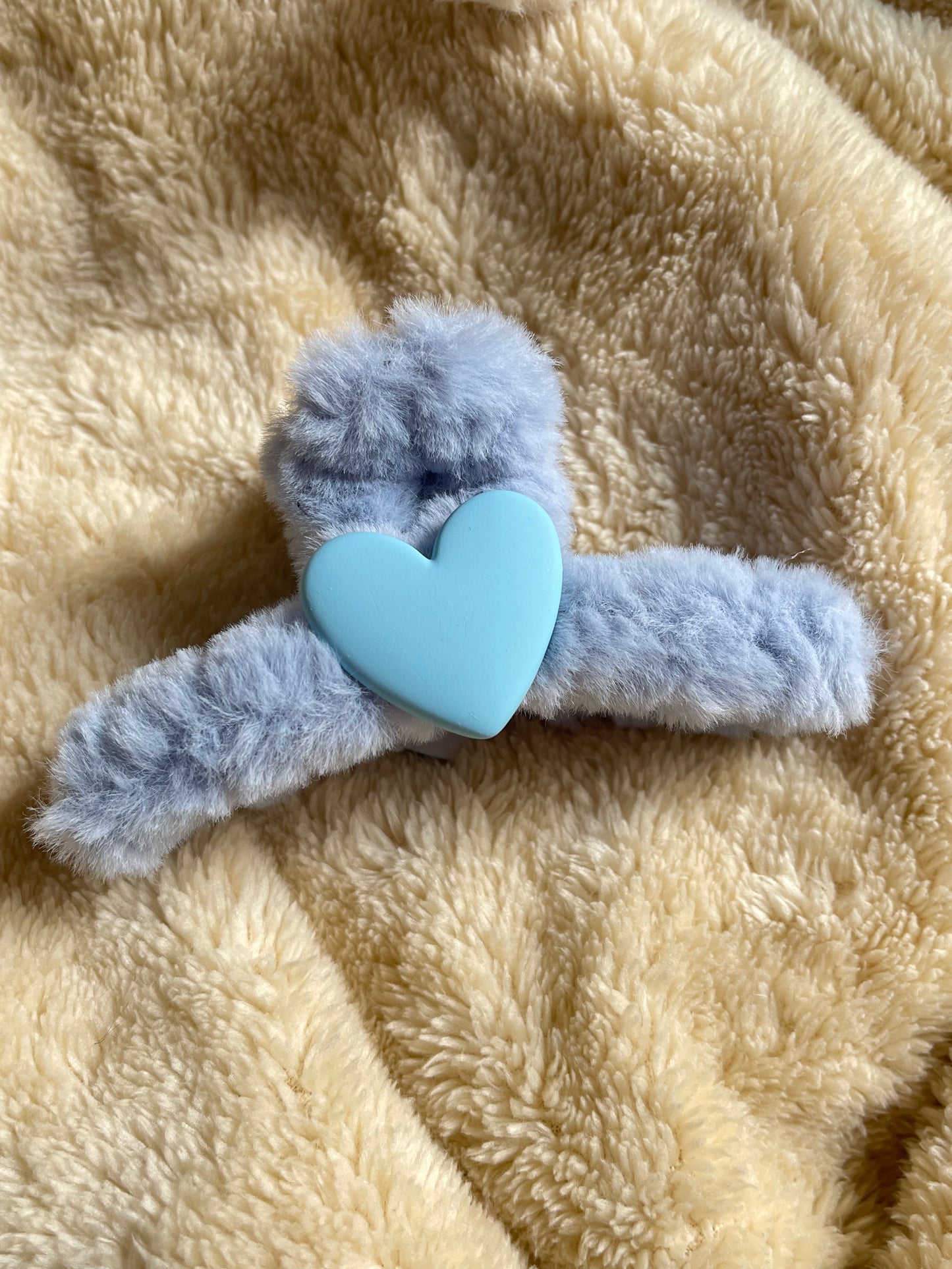 Hearts all Around Claw Clip