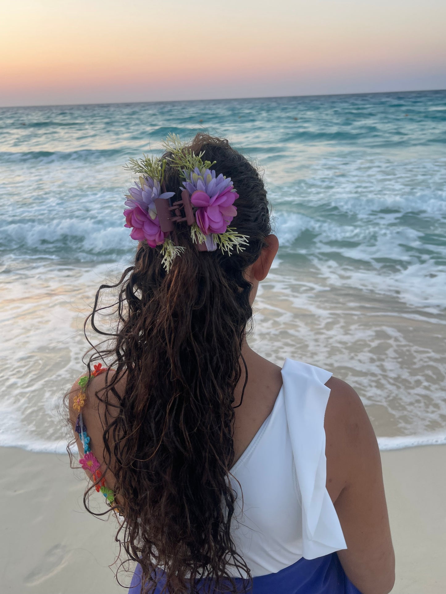 Statement Floral Clawclip (✨Handmade✨)