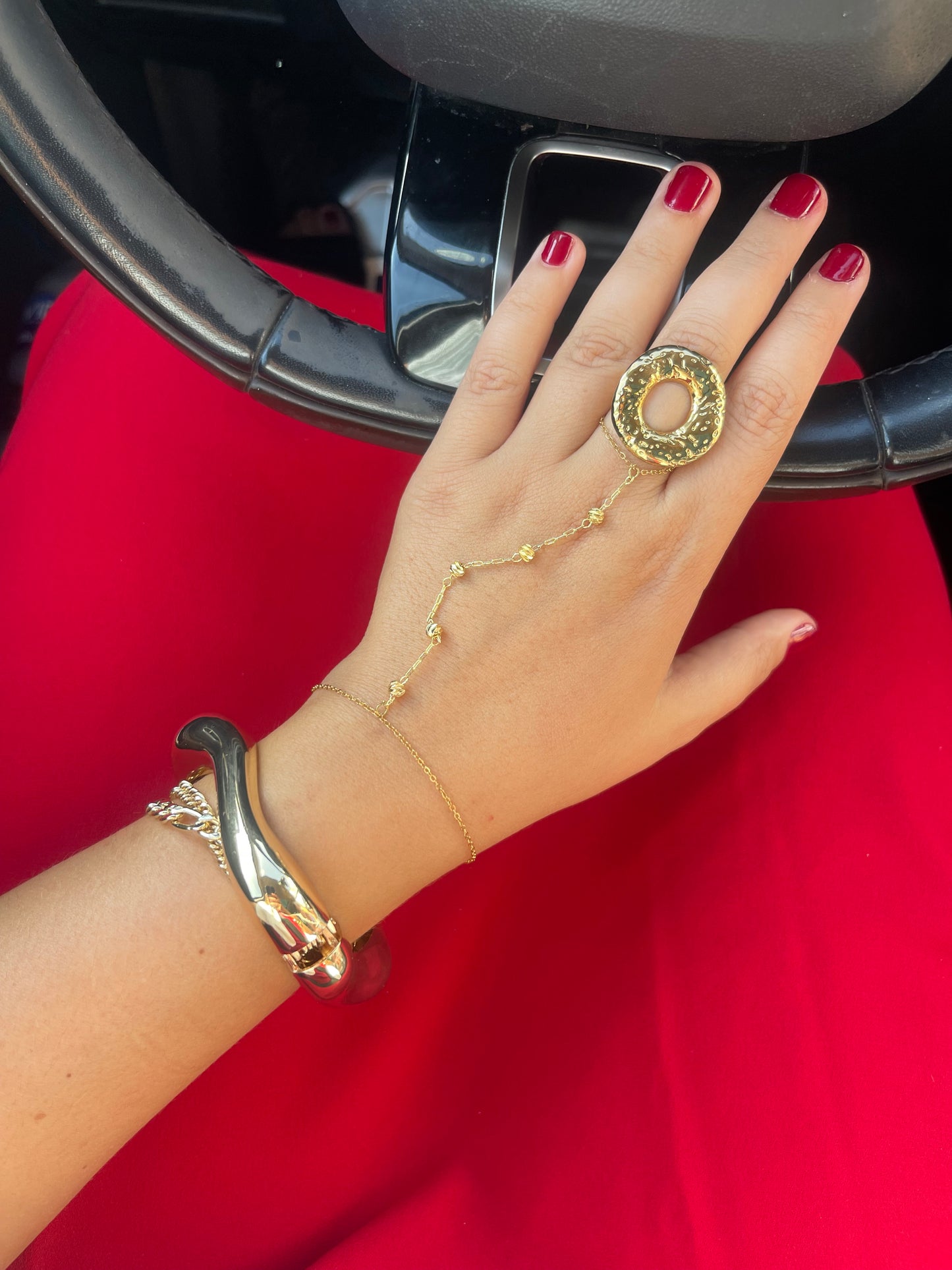 Minimal Gold Plated Hand-Chain✨