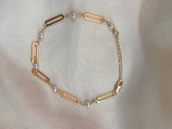 Pearl Chain Bracelet- (Charm Base Bracelet)