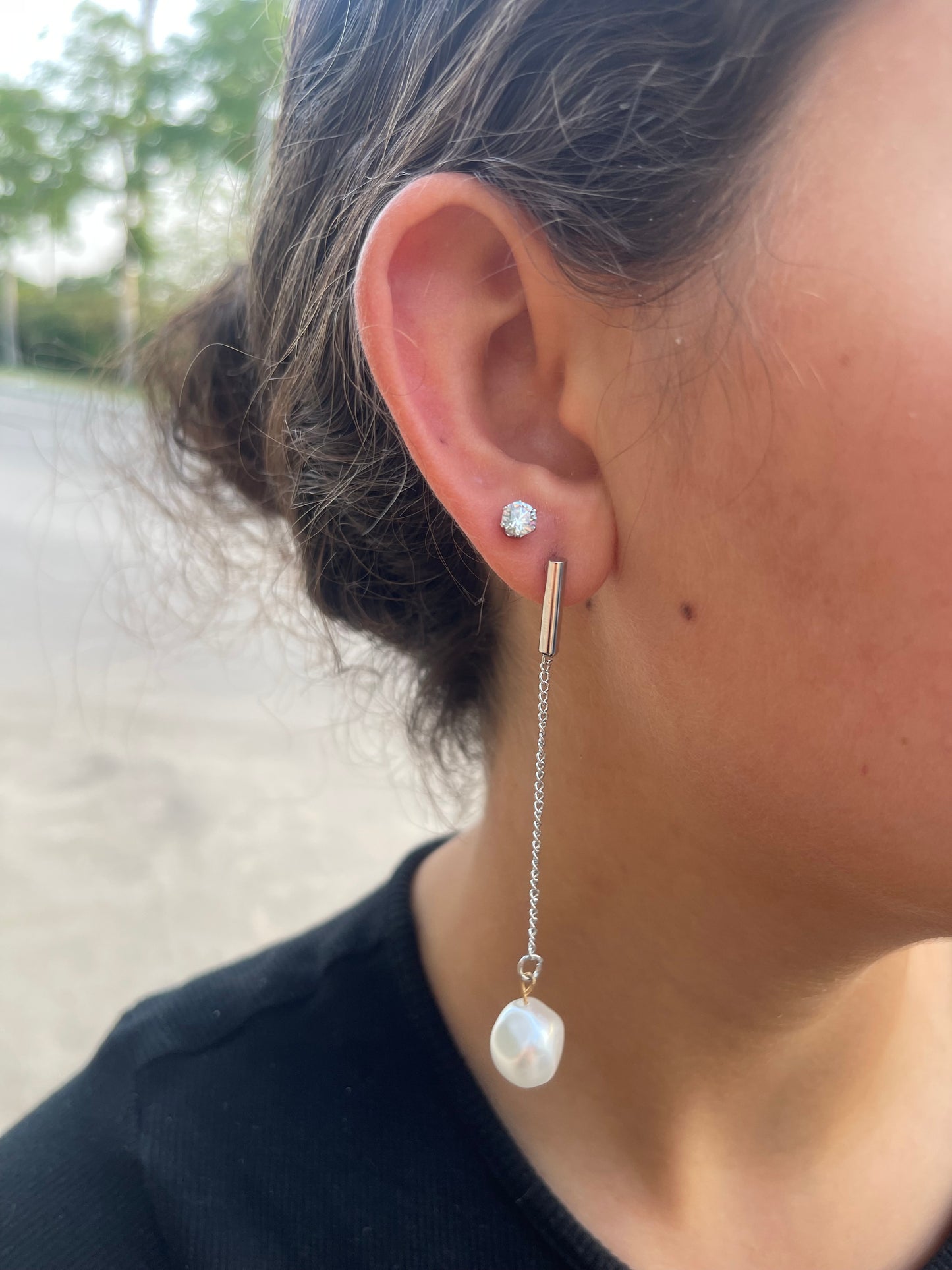 Pearl Dangle Ear Set