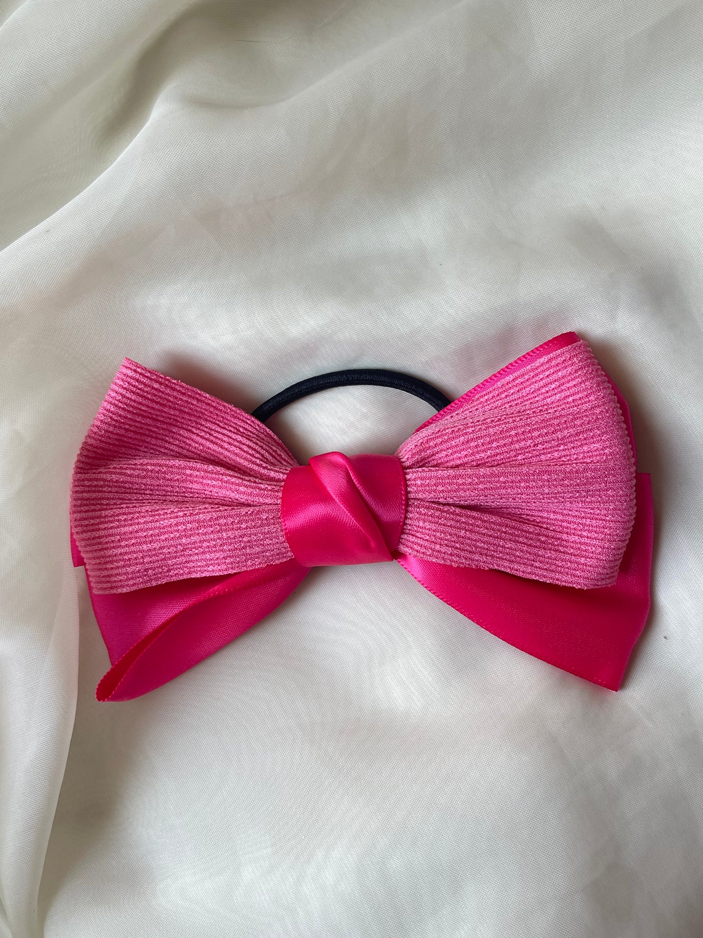It-Girl Bow Tie-Hairband
