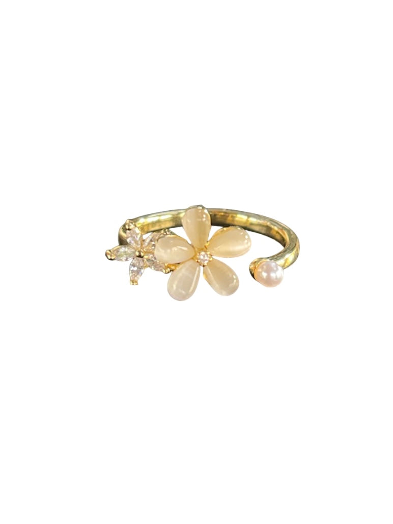 Dainty Flower Pearl Ring (Gold Plated)