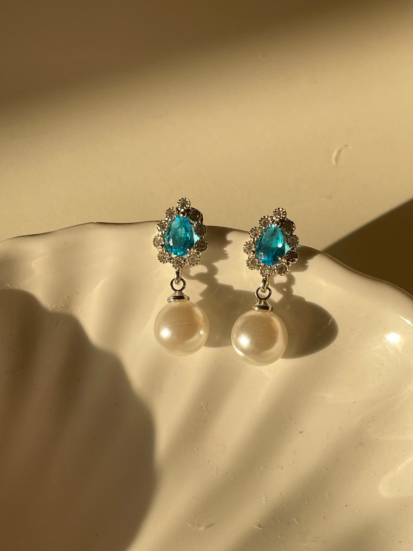 Crystal Pearl Dangle Earrings