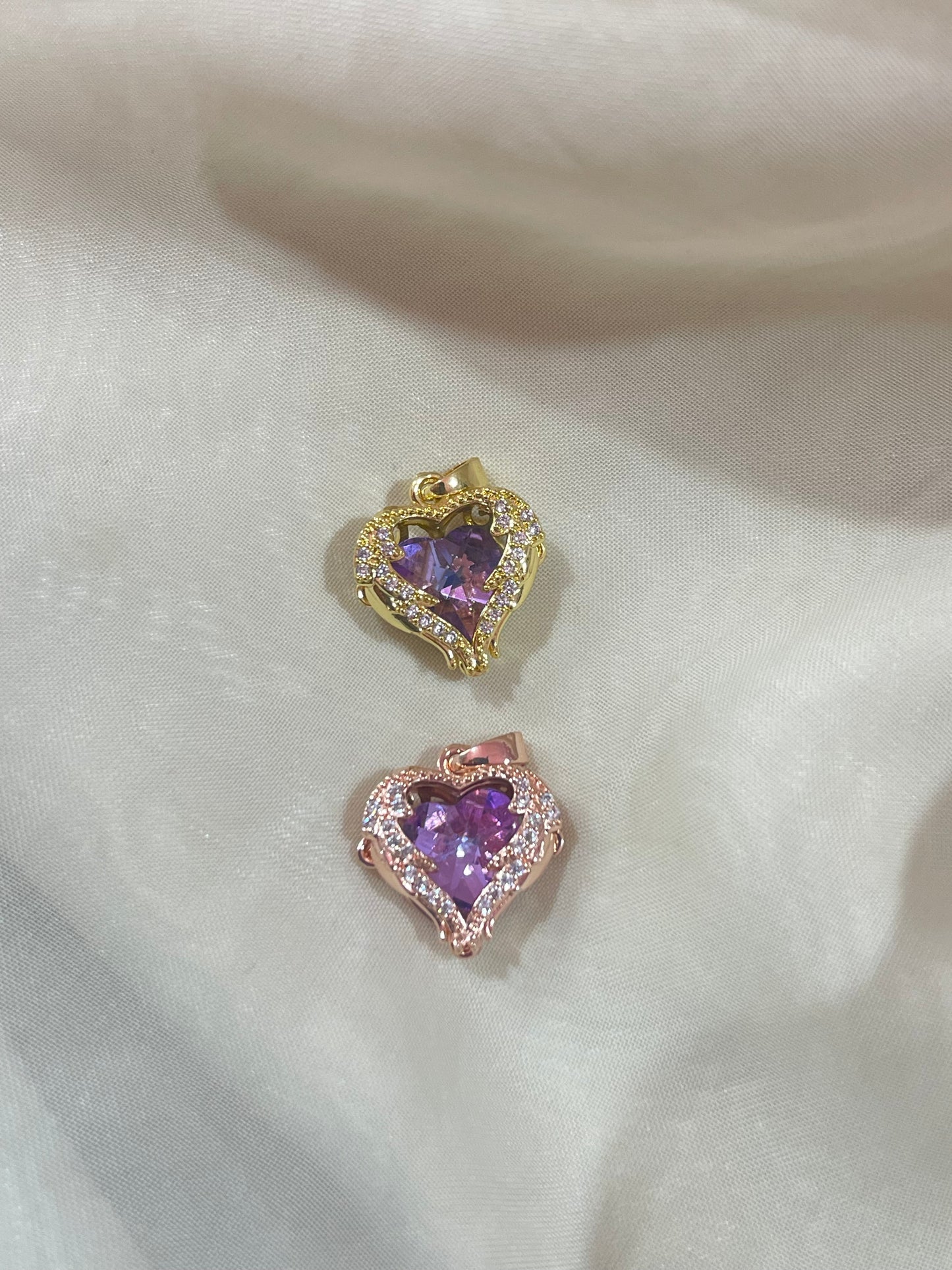 Crystal Hearts Charm💗✨
