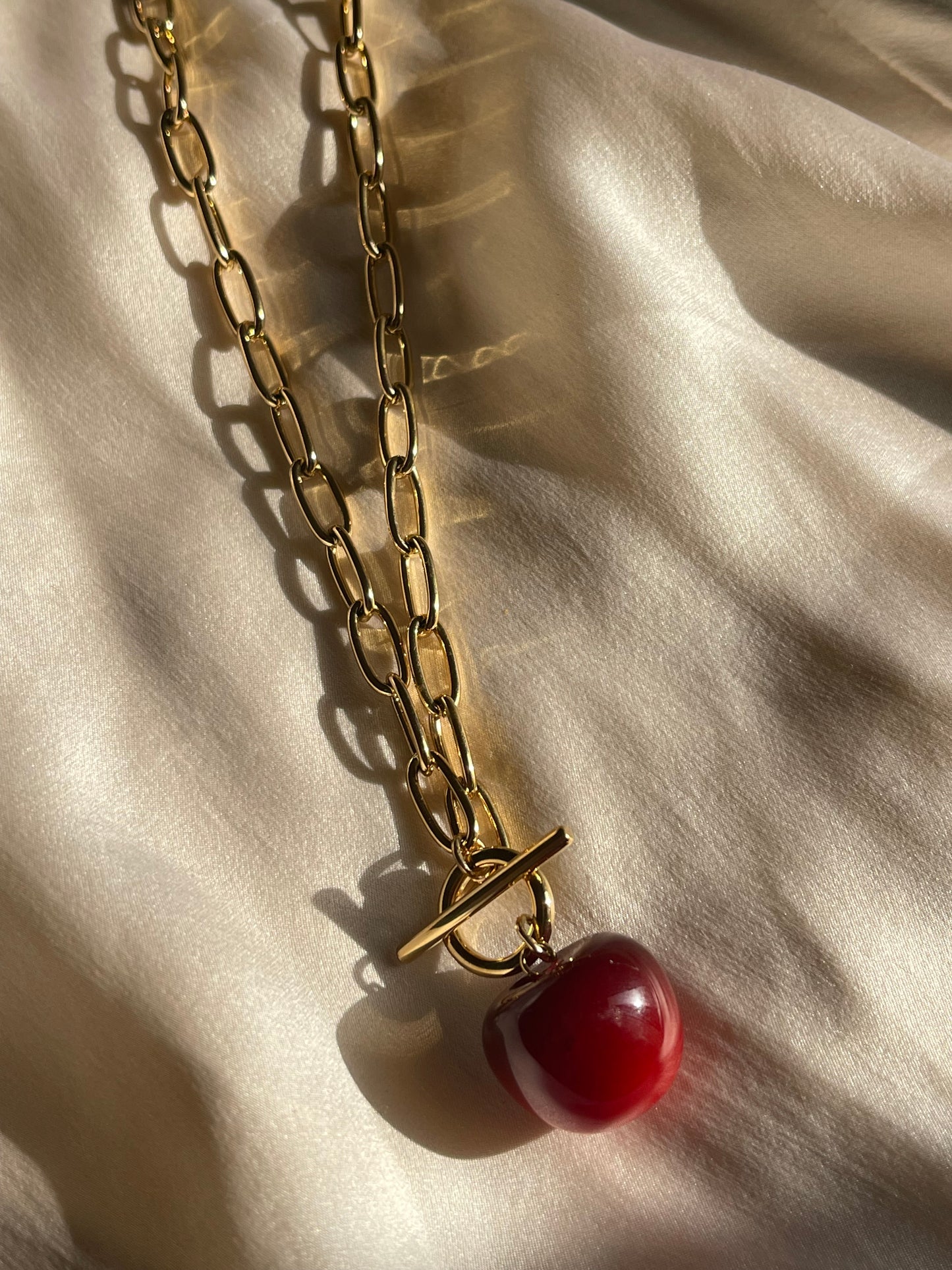 Red Apple Chain Necklace (Stainless Steel)