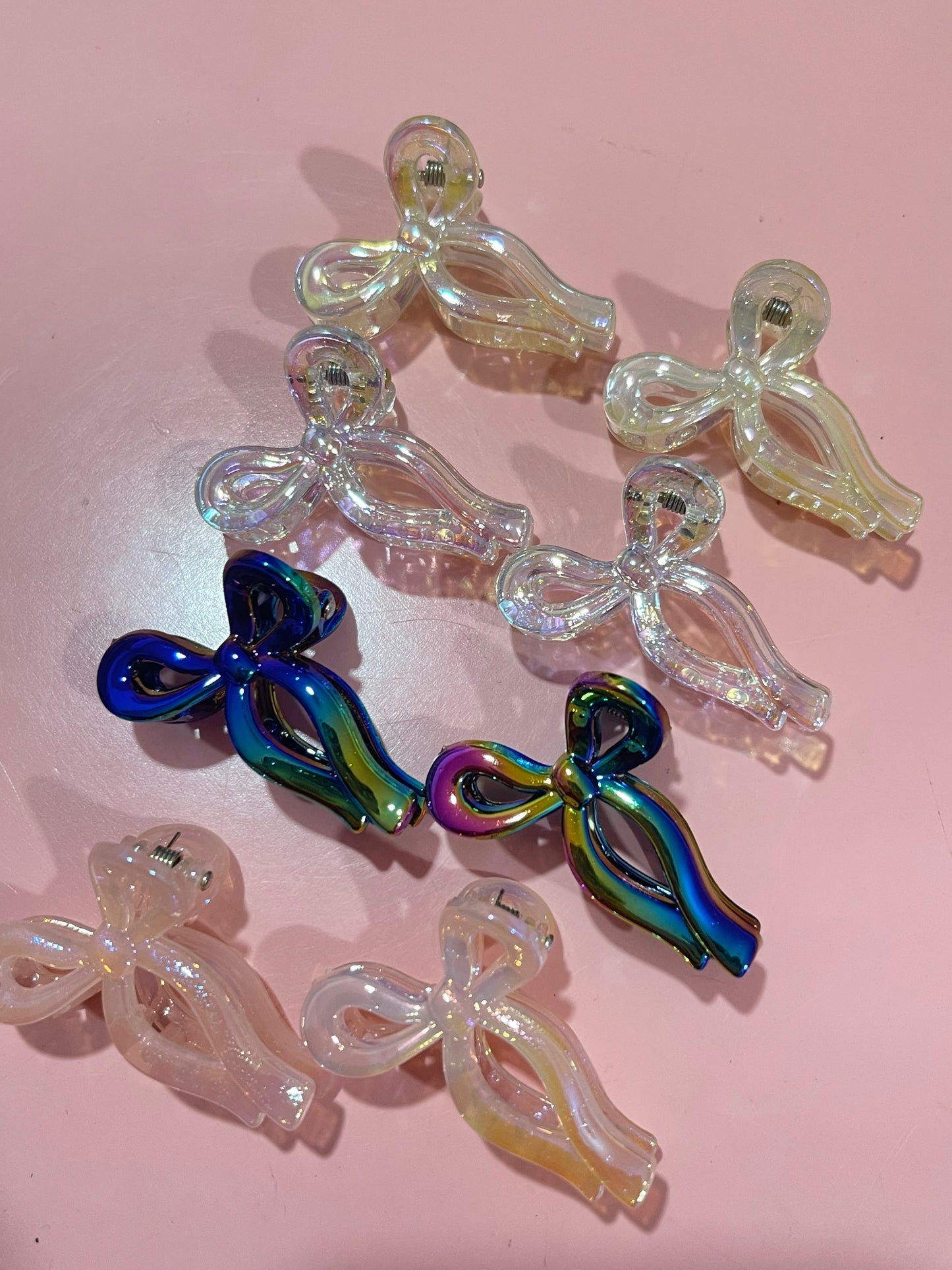 Mini Bow-Tie Clawclip 🎀✨