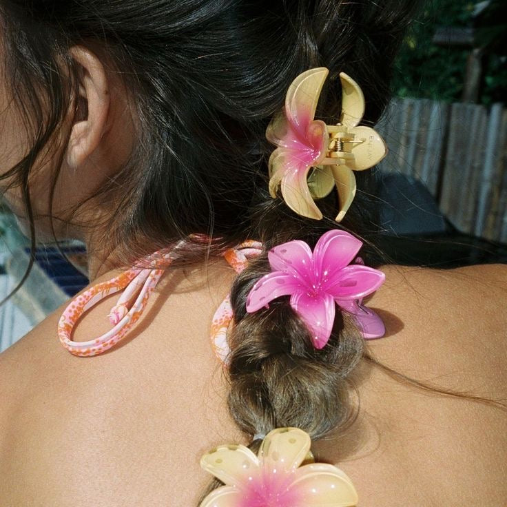 Midi Hawaiian Claw Clip!