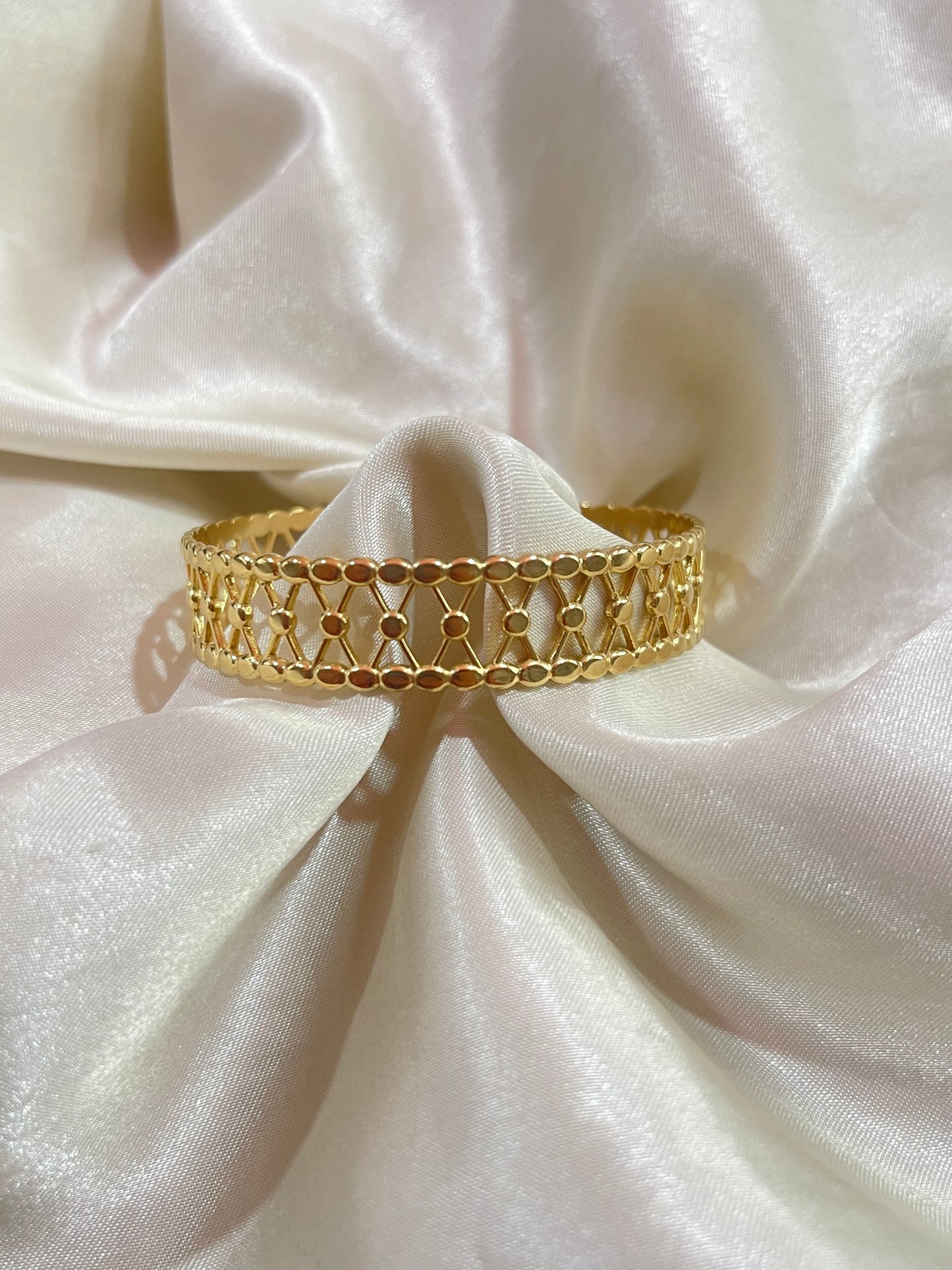 Knotted Up Bracelet Cuff (Stainless Steel)