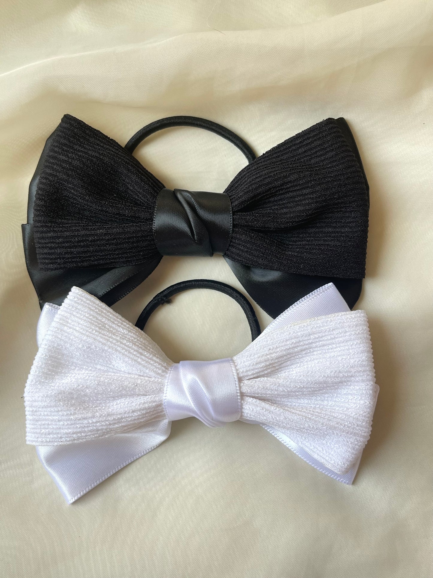 Bundle of 2 Bow Tie-Hairbands