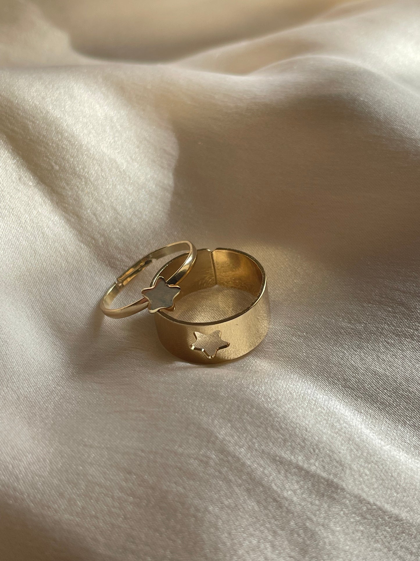 Star Matching Rings