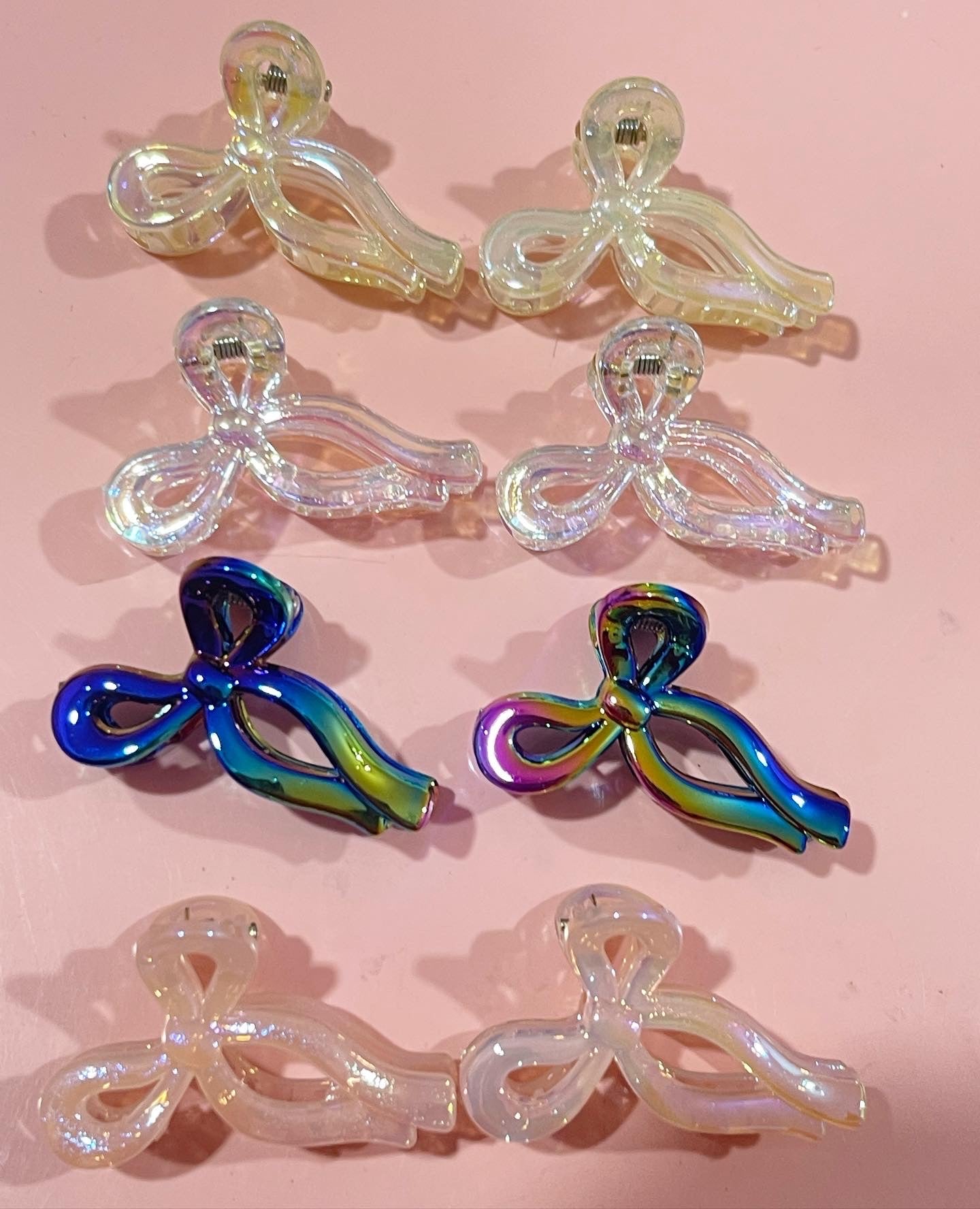 Mini Bow-Tie Clawclip 🎀✨