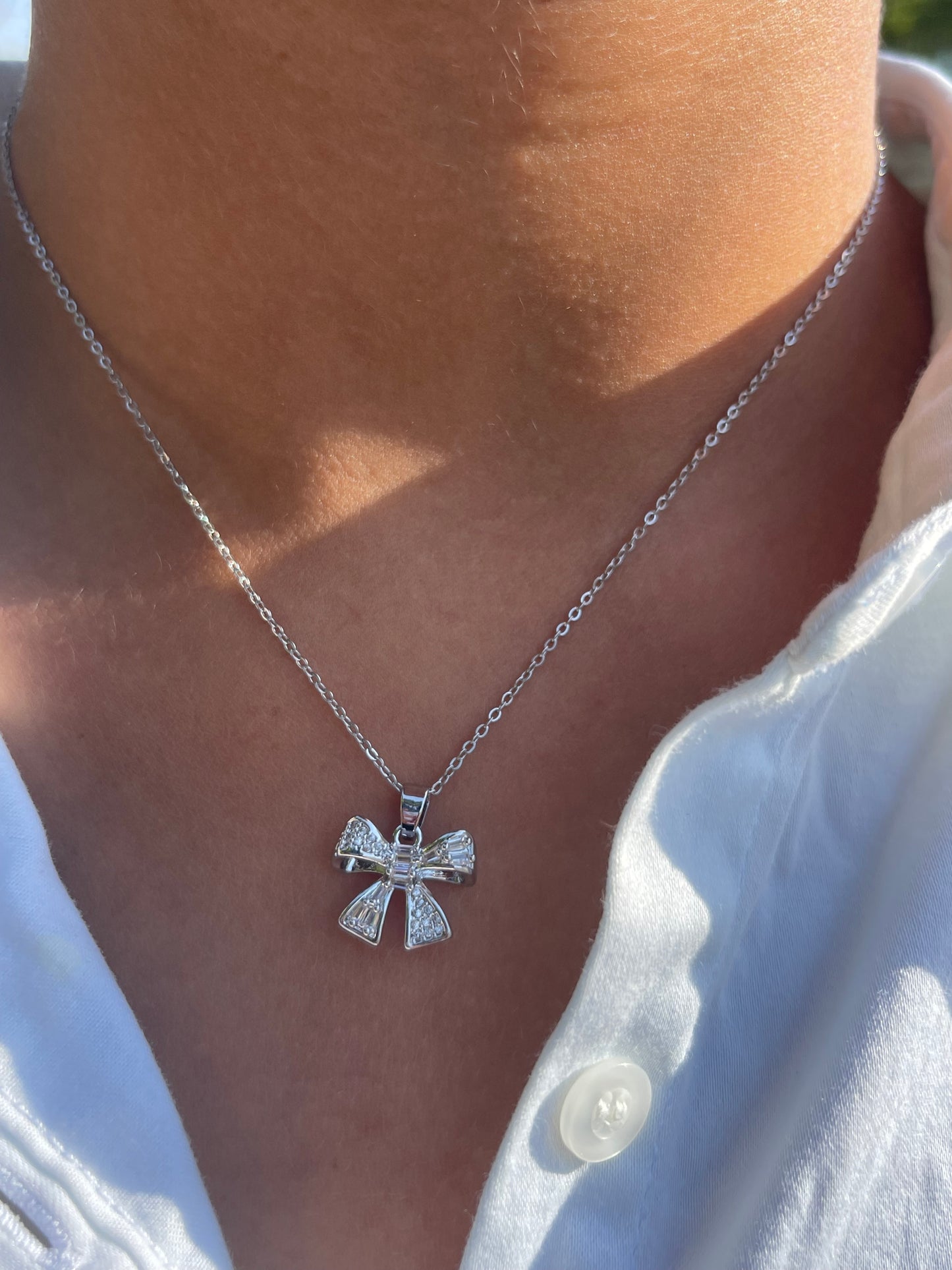 Crystal Bowtie Necklace (Stainless Steel)
