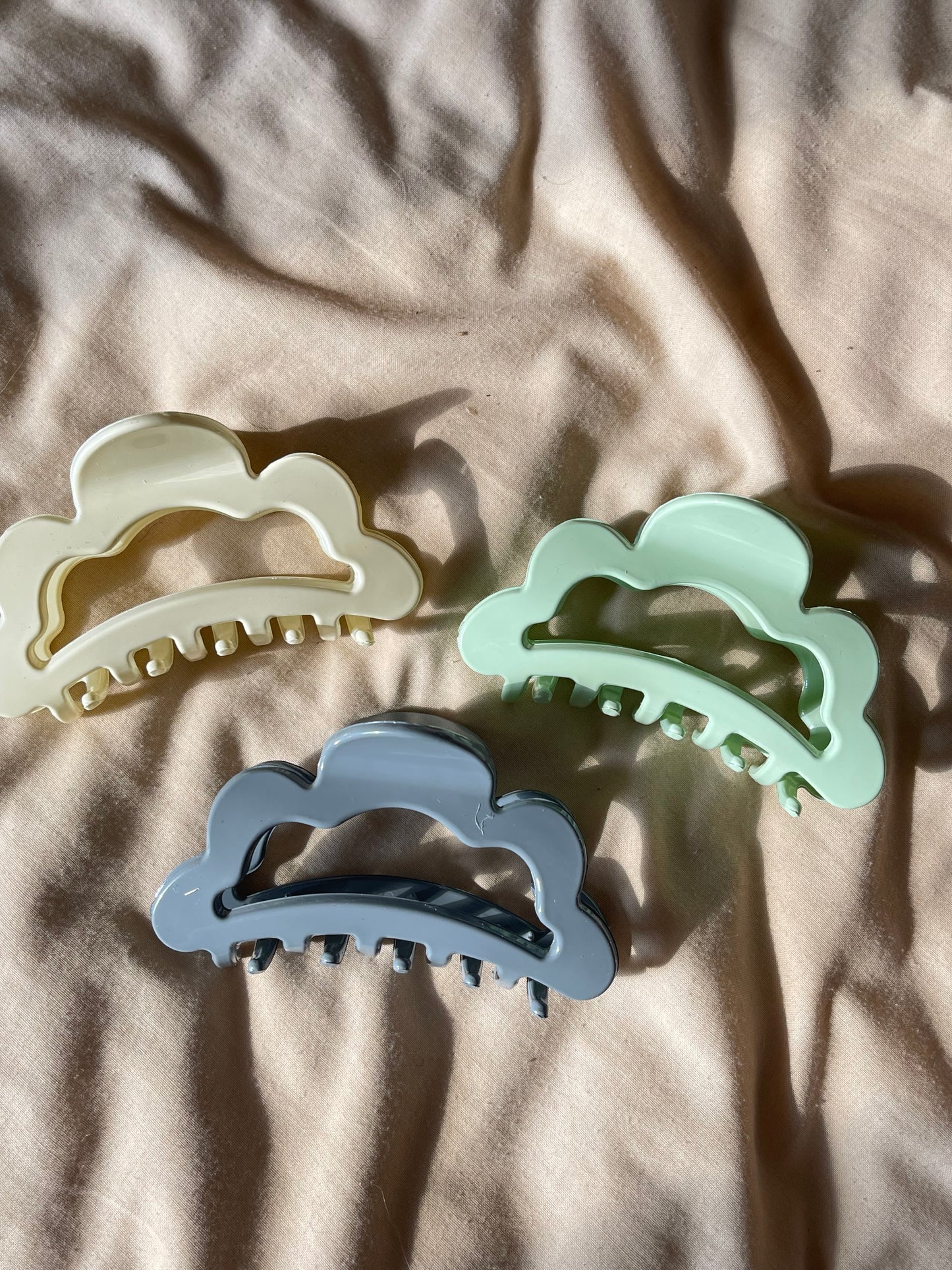 Cloudy Claw Clip