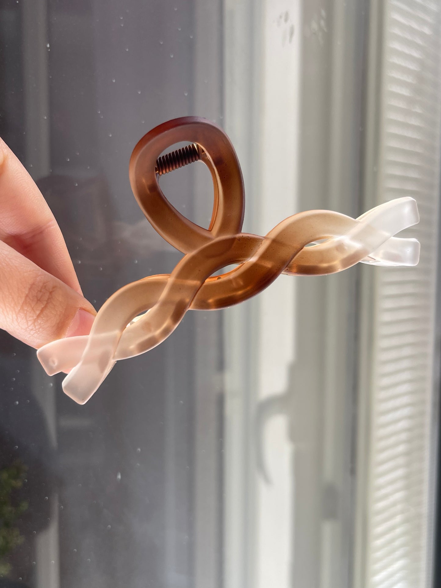 Twirly Go-To Claw Clip