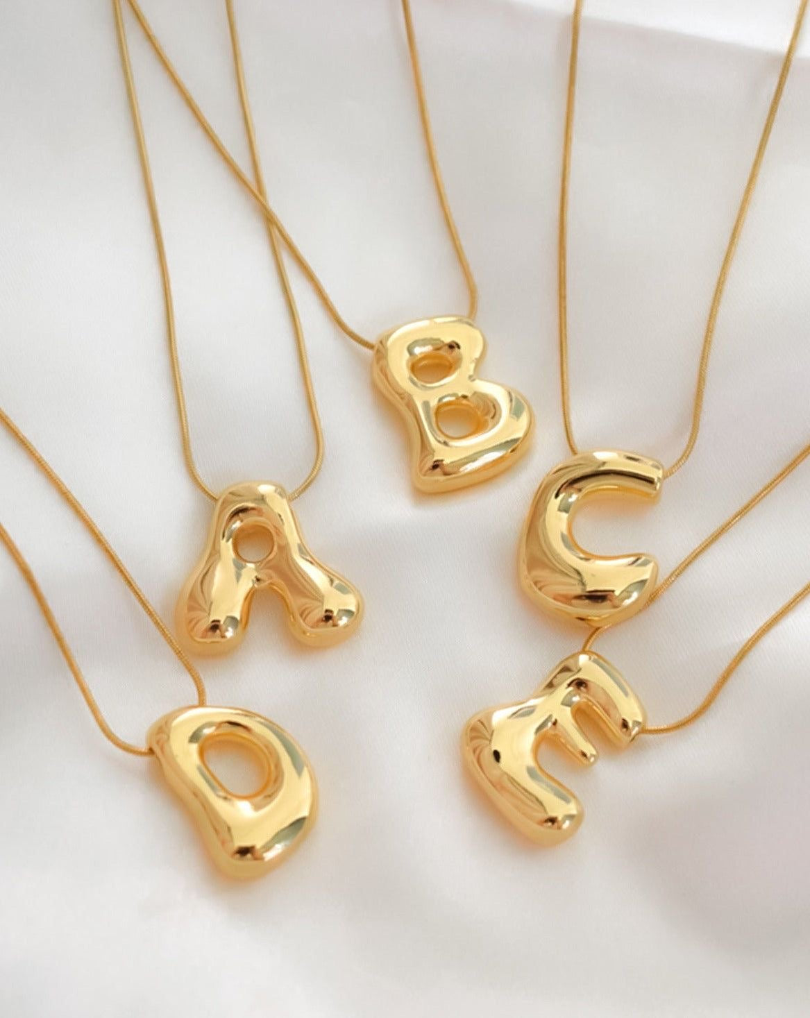 Curvy Bubble Initial Letter Necklace (Stainless Steel)