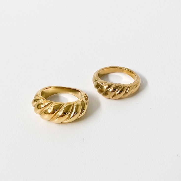 Twisted Chunky Ring (Stainless Steel)