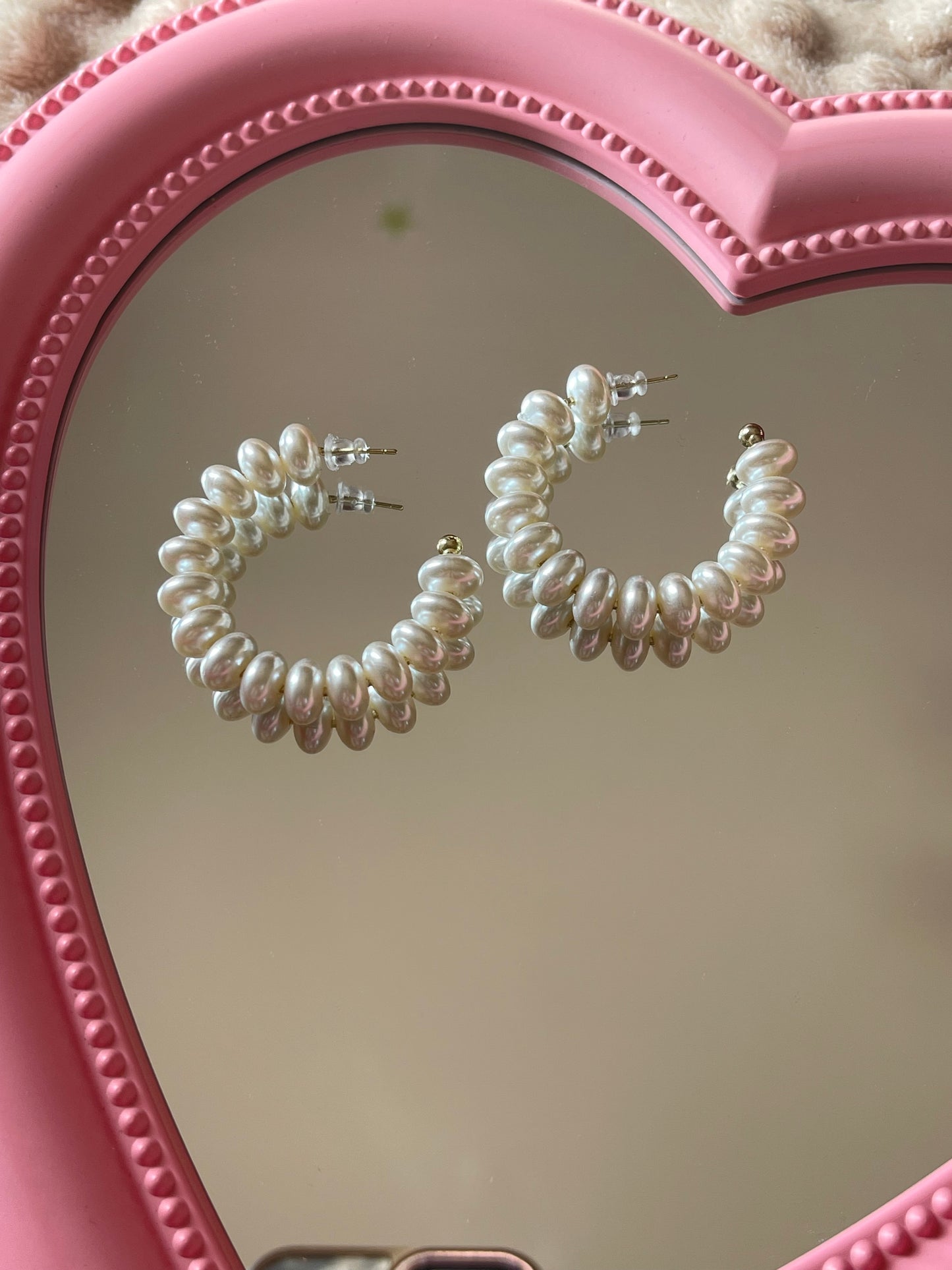 Minimal Pearl Hoop Earrings