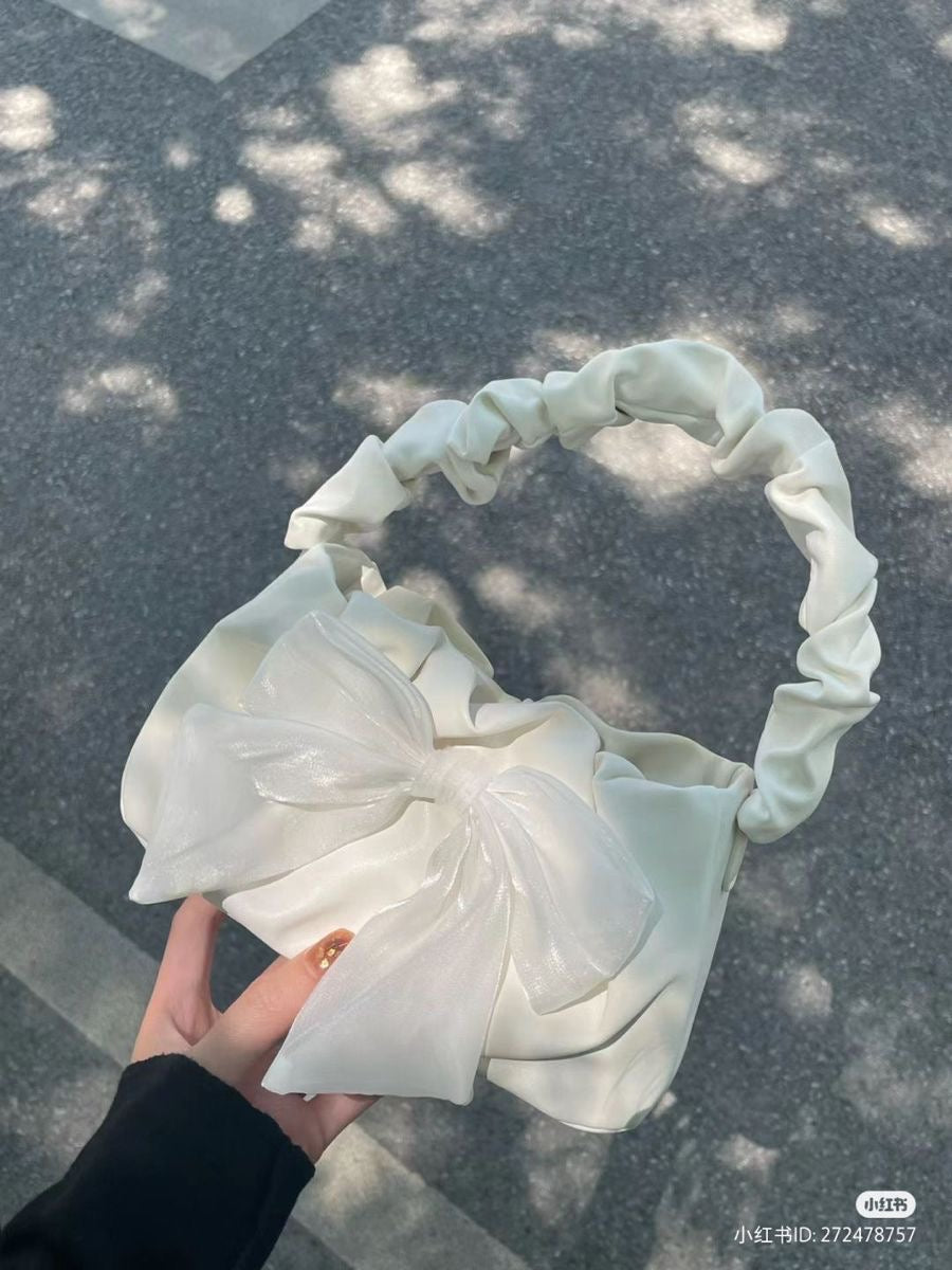 Perfect Bow Tie Purse