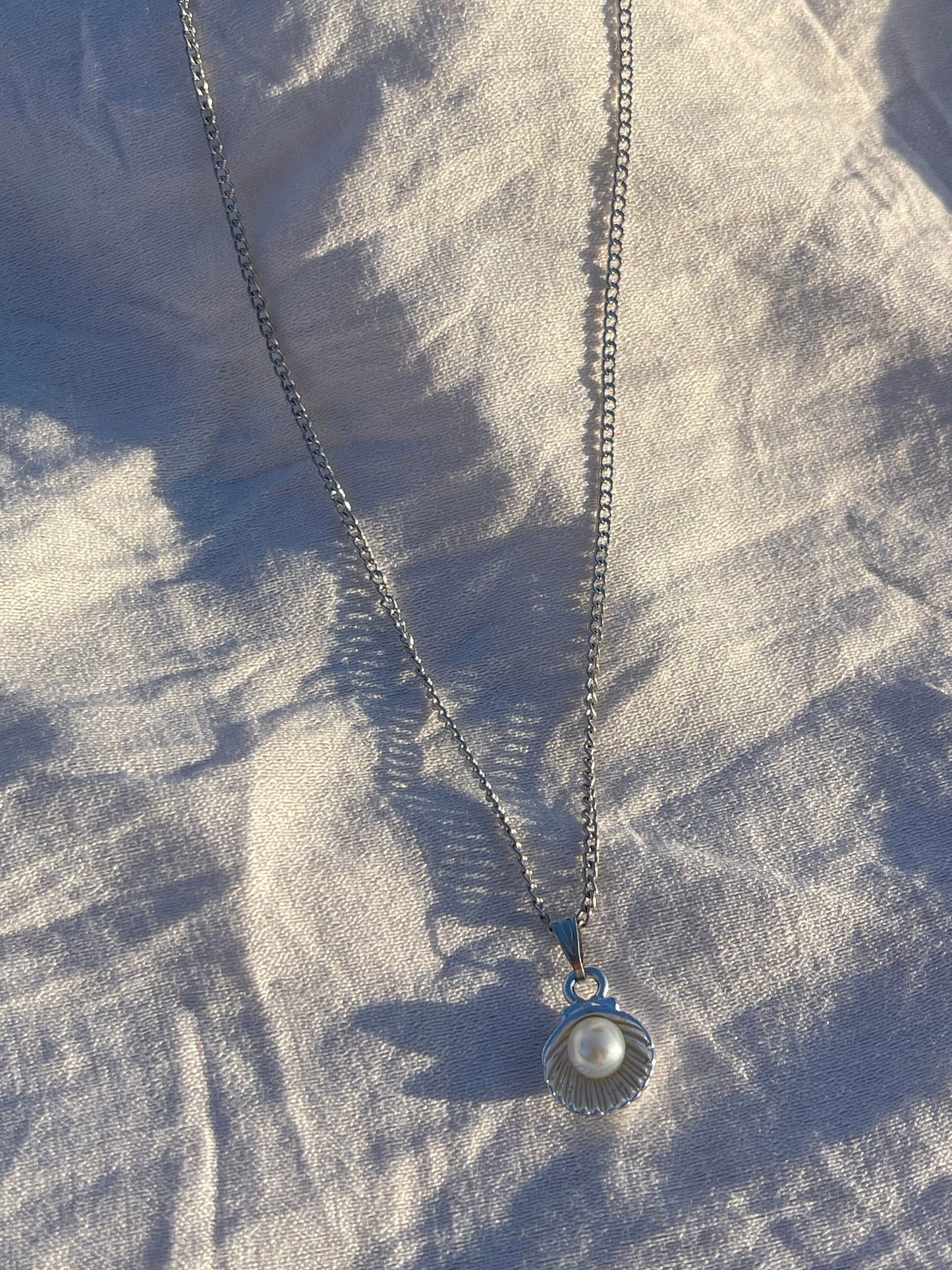 Pearl Seashell Necklace