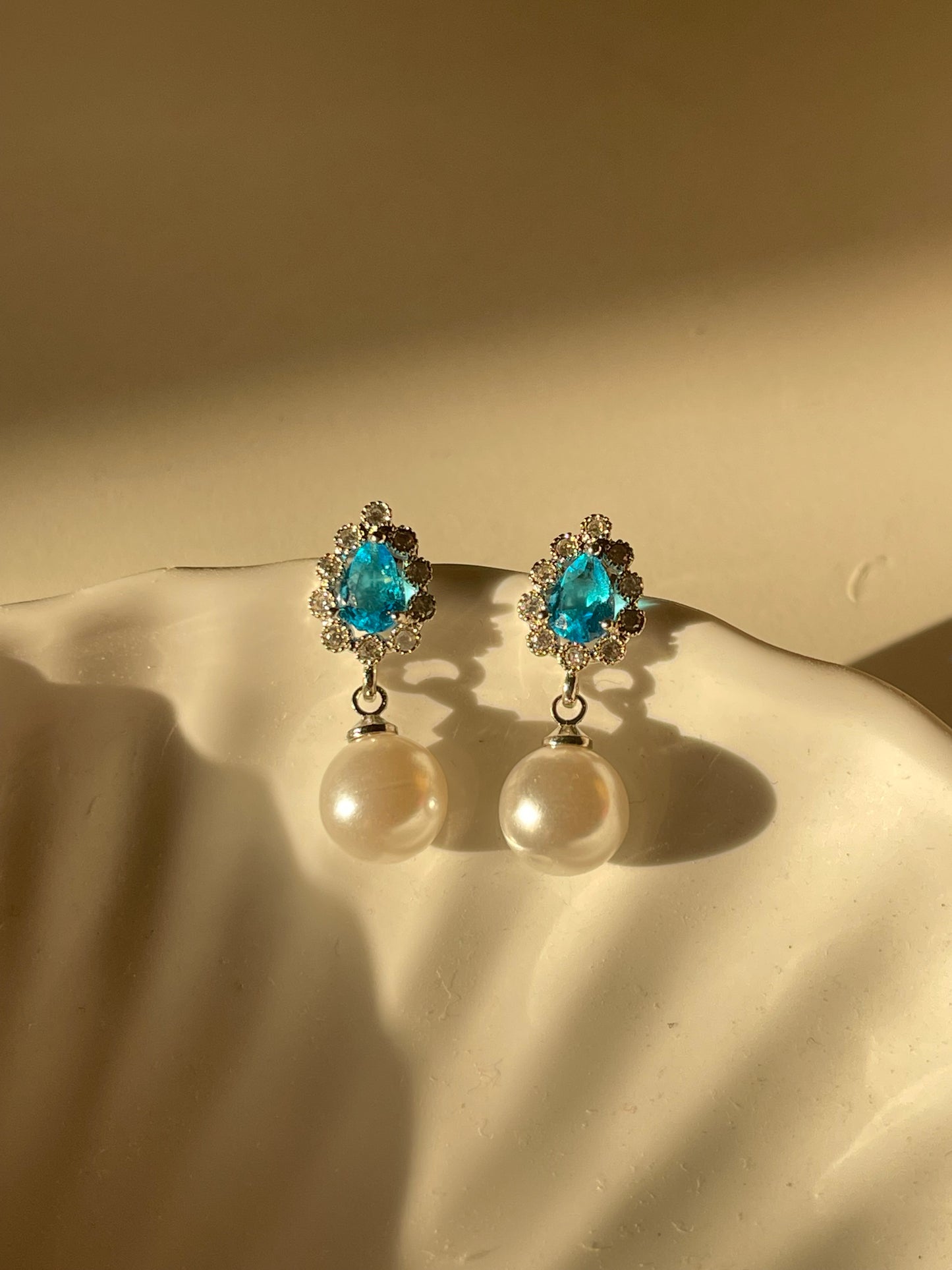 Crystal Pearl Dangle Earrings