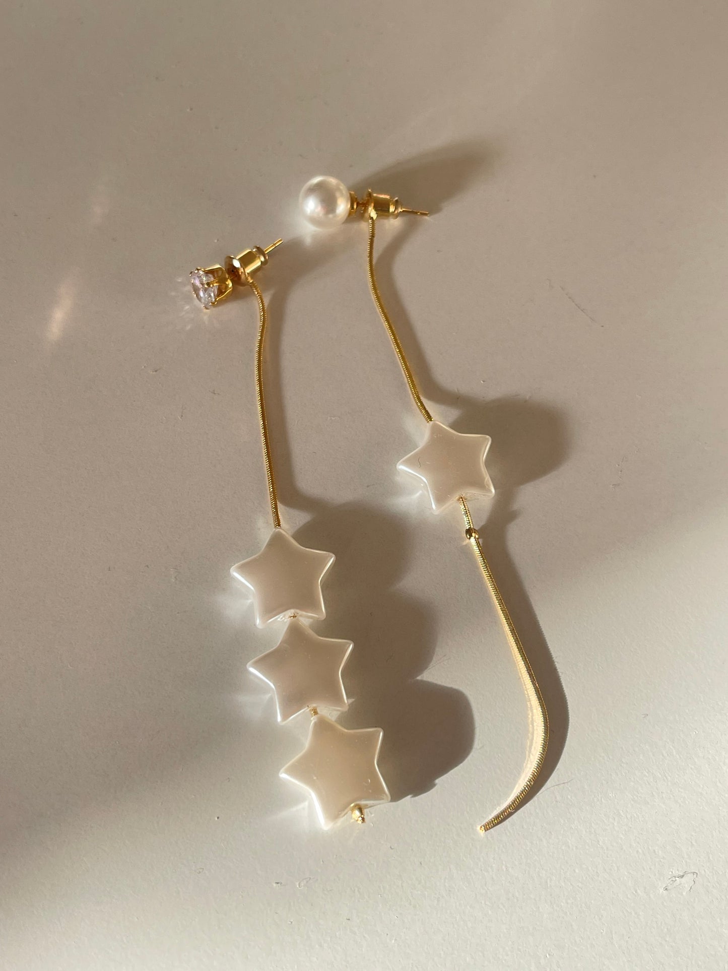 Mismatched Star Dangle Earrings