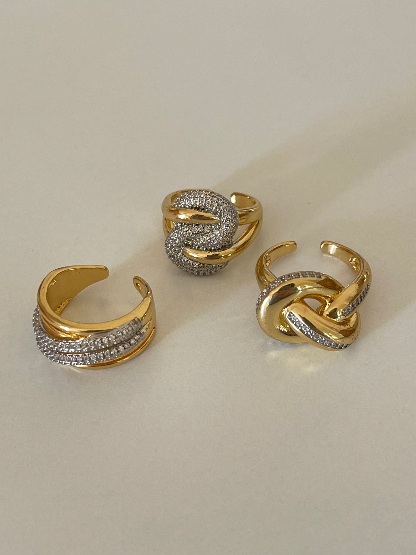 Iconic Crystal Chunky Ring 2.0 (Gold Plated)