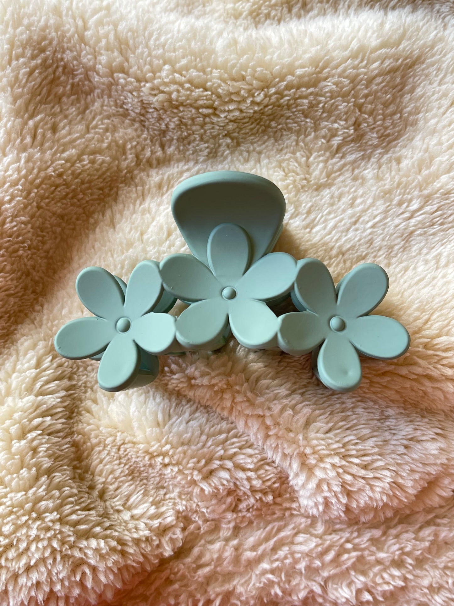Triple Floral Claw Clip 2.0