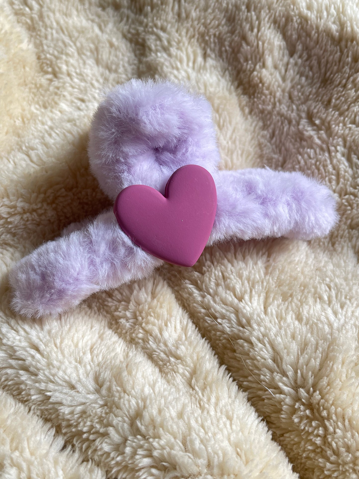 Hearts all Around Claw Clip
