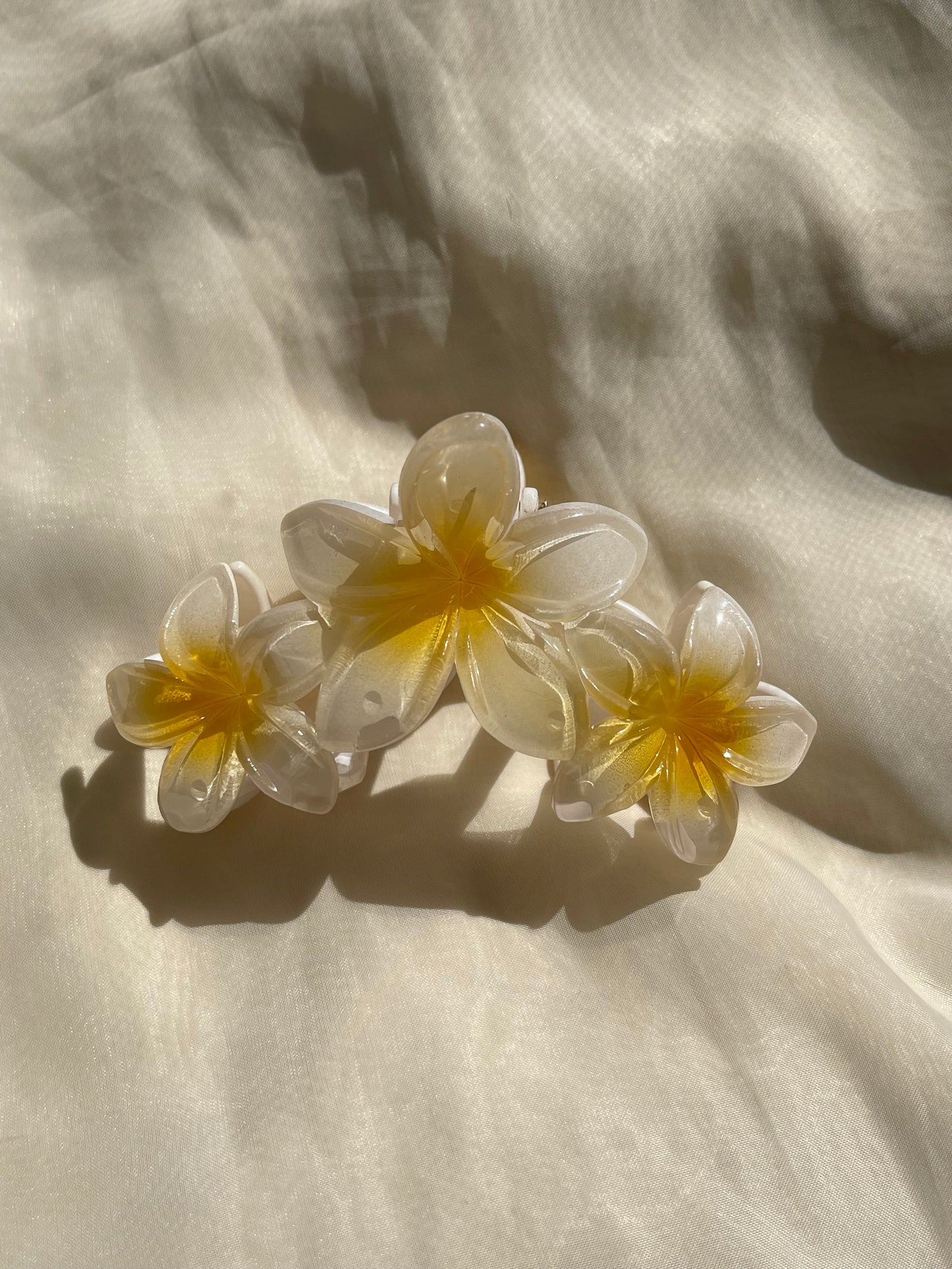 Triple Hawaiian Claw Clip