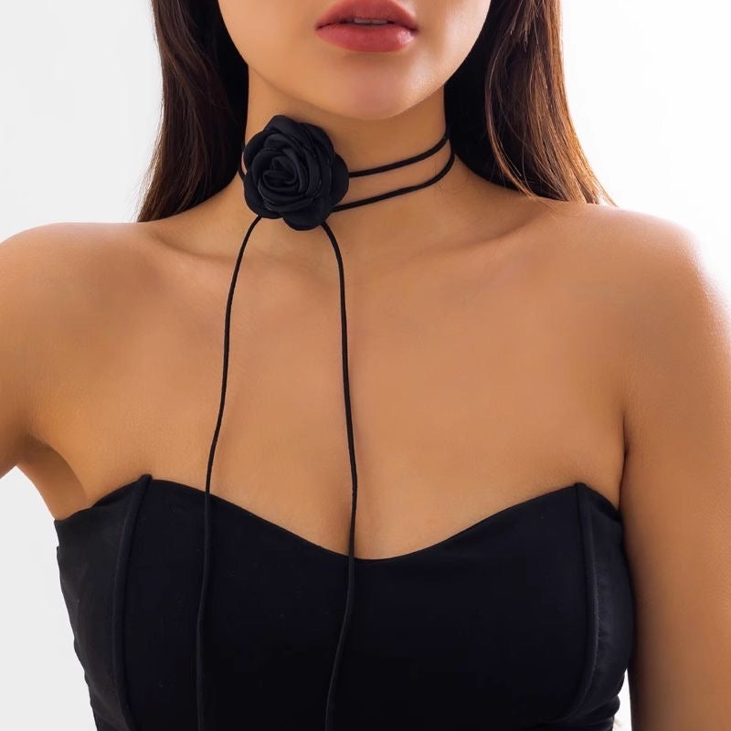 Rose Choker Necklace🌹✨
