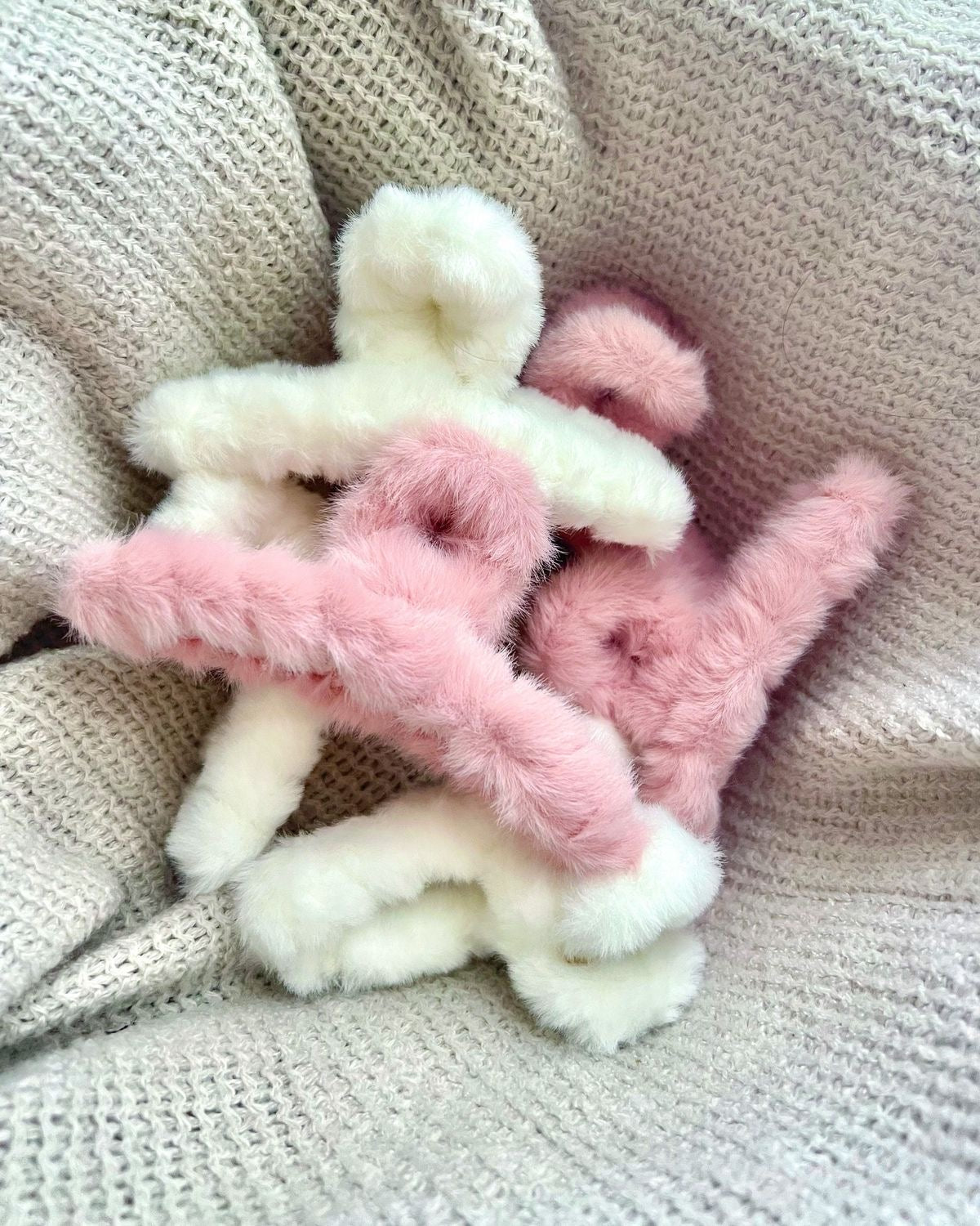 Furry Everyday Claw Clip
