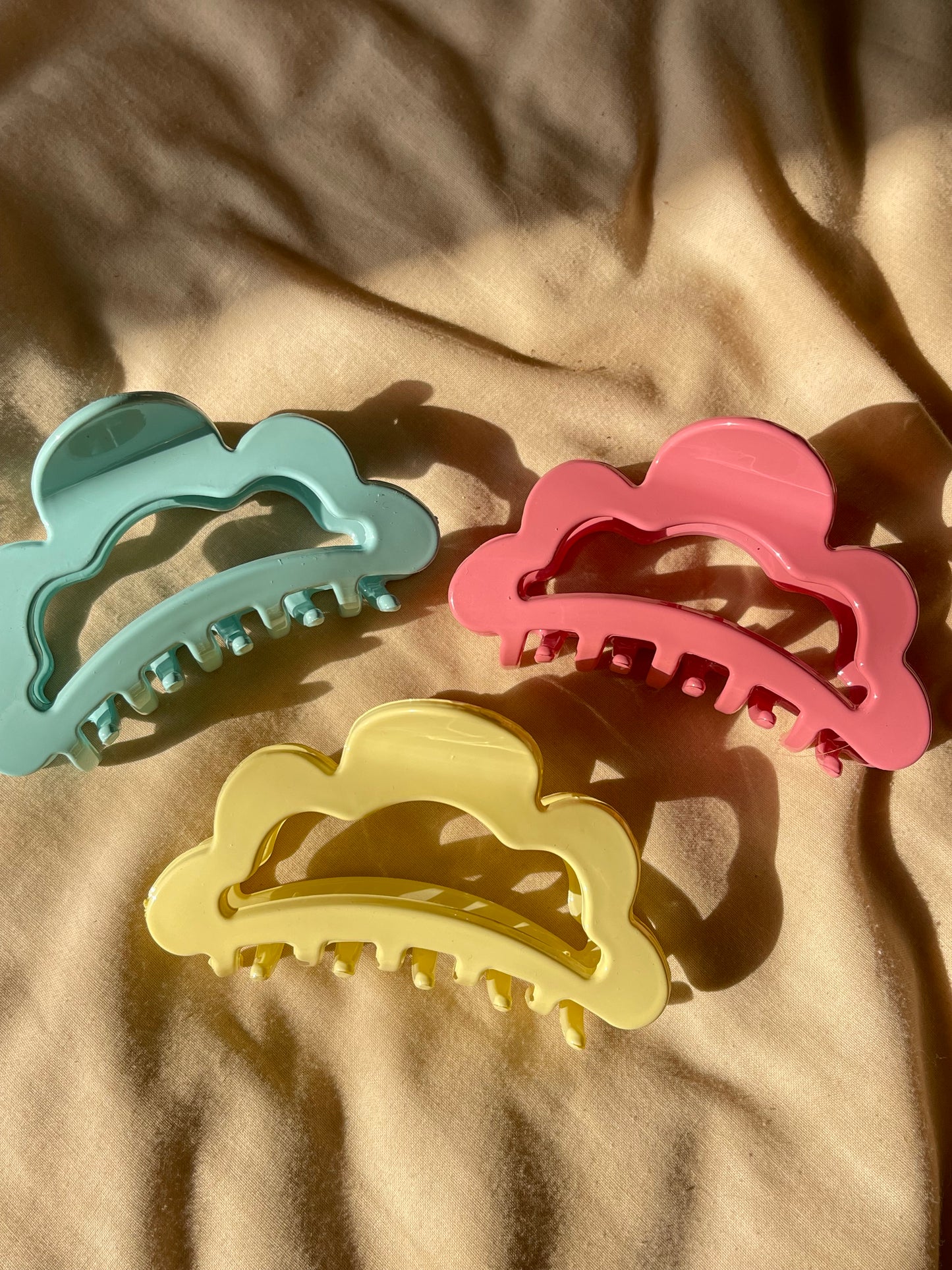 Cloudy Claw Clip