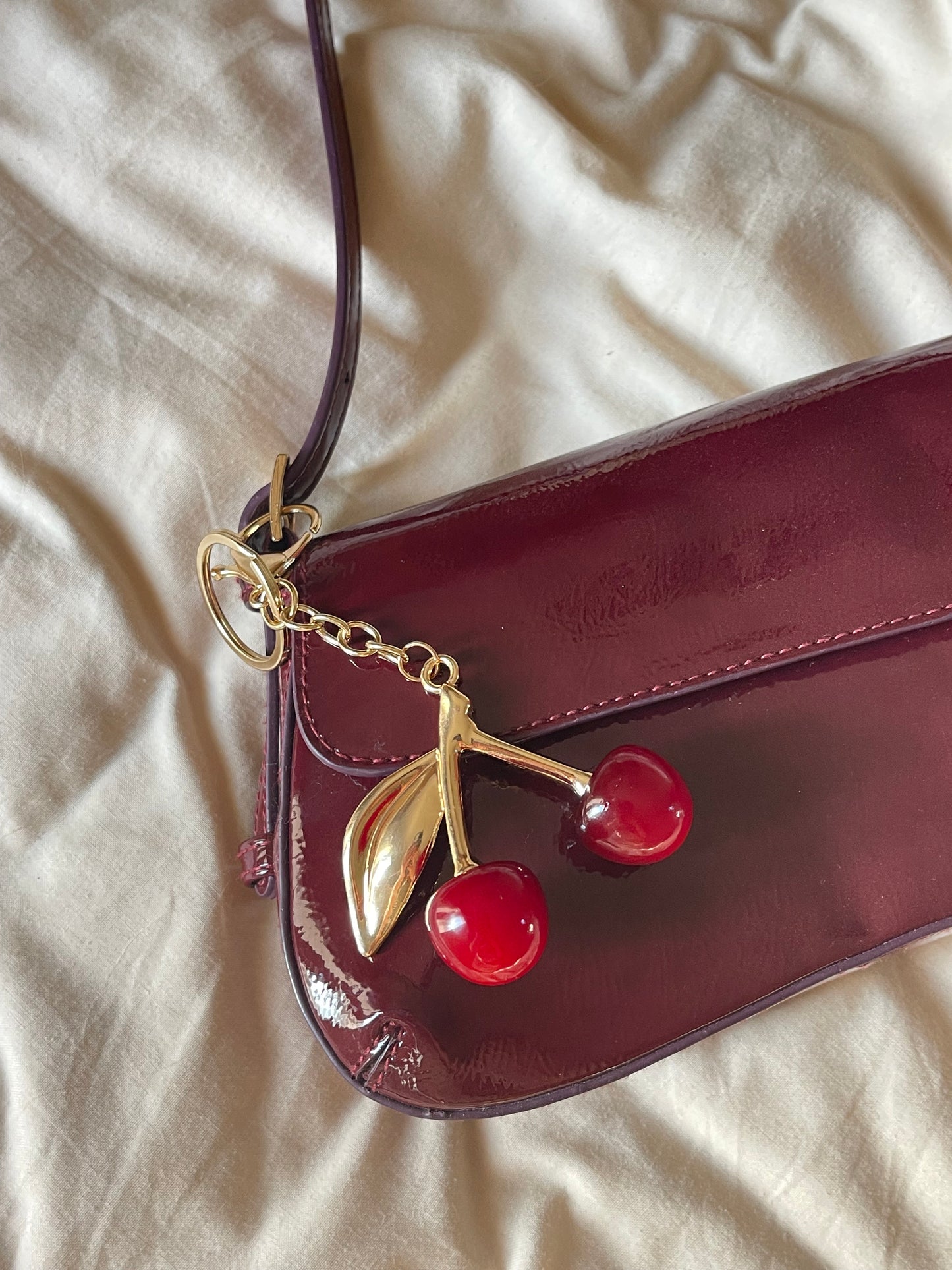 Iconic Cherry Keychain🍒🌟