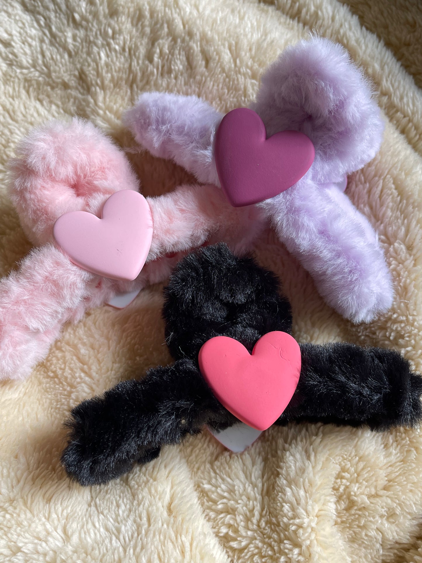 Hearts all Around Claw Clip