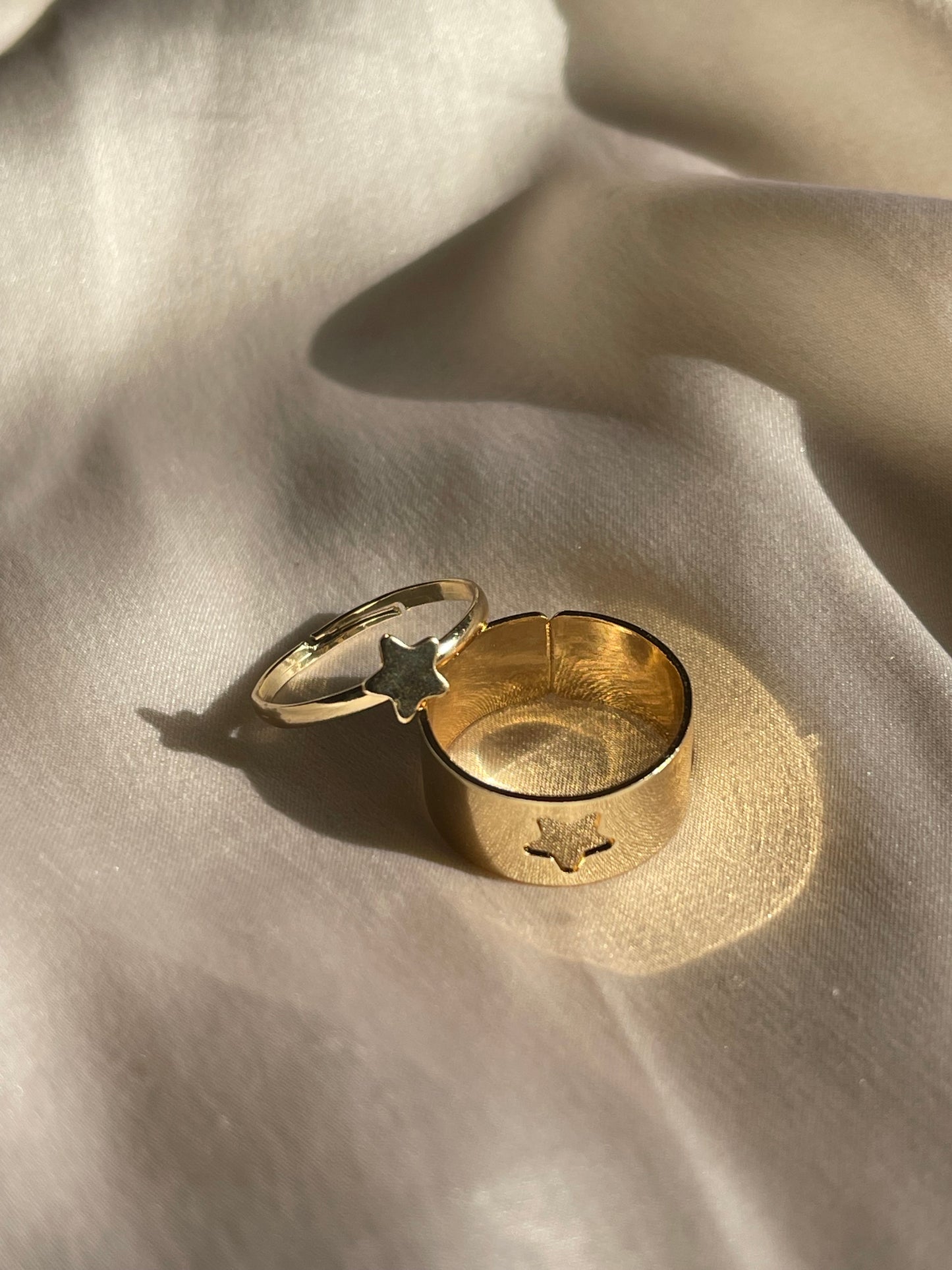Star Matching Rings