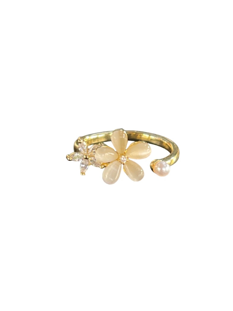 Dainty Flower Pearl Ring (Gold Plated)