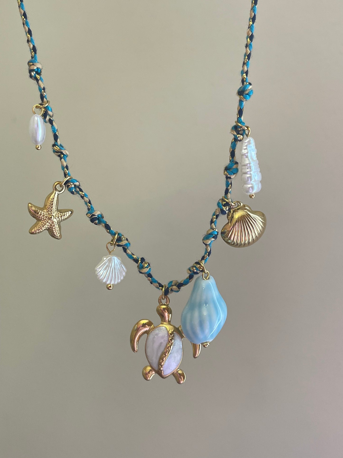 Blue Shells Charm Necklace (Stainless Steel)