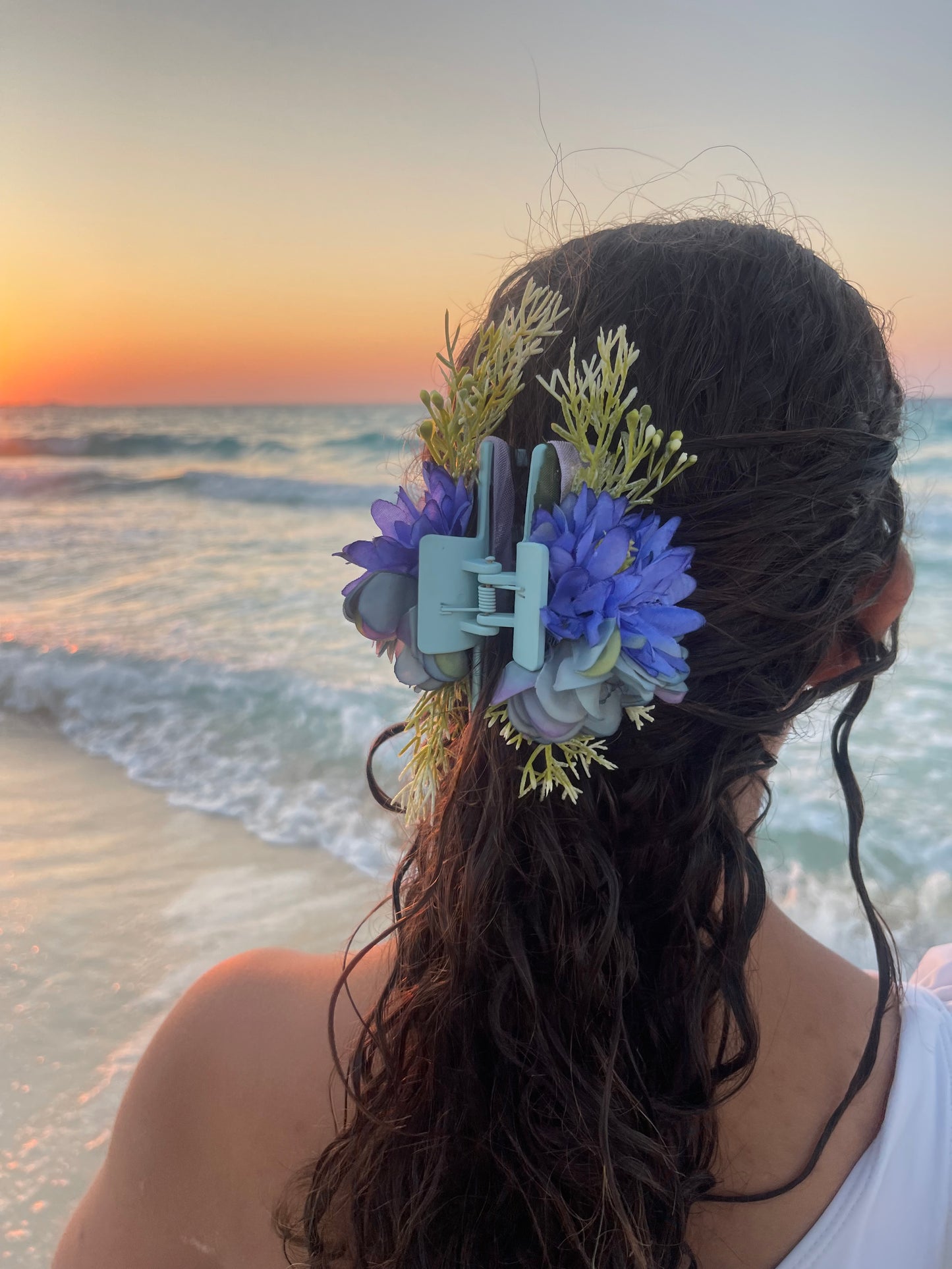 Statement Floral Clawclip (✨Handmade✨)