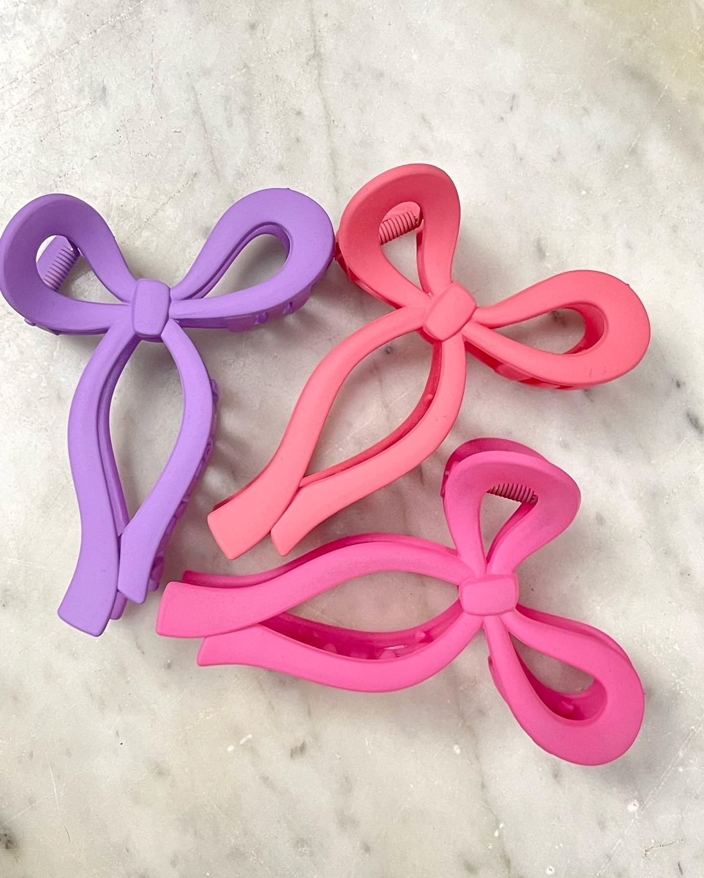 Perfect Bow Claw Clip