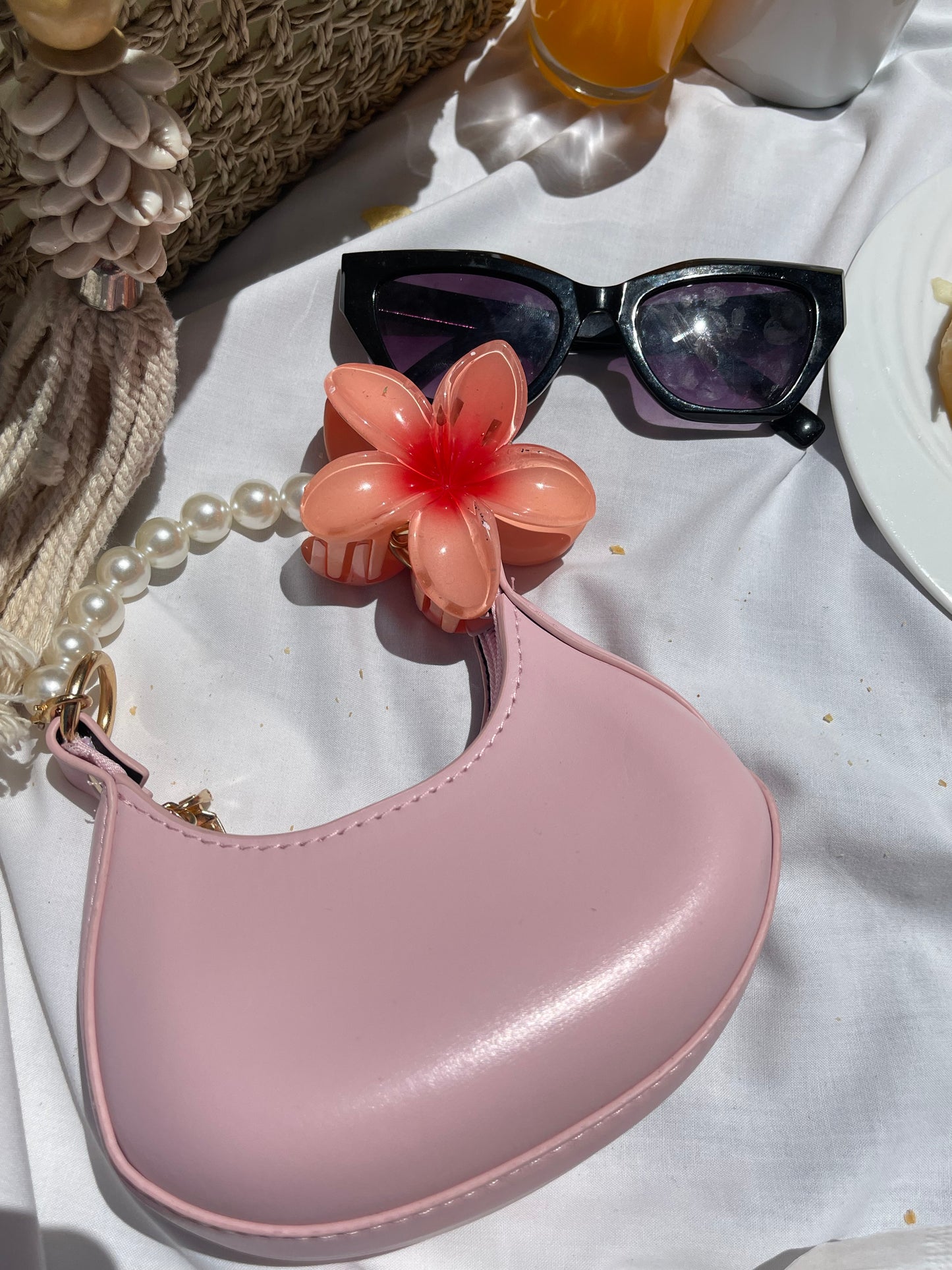 Iconic Pearly Mini Purse!
