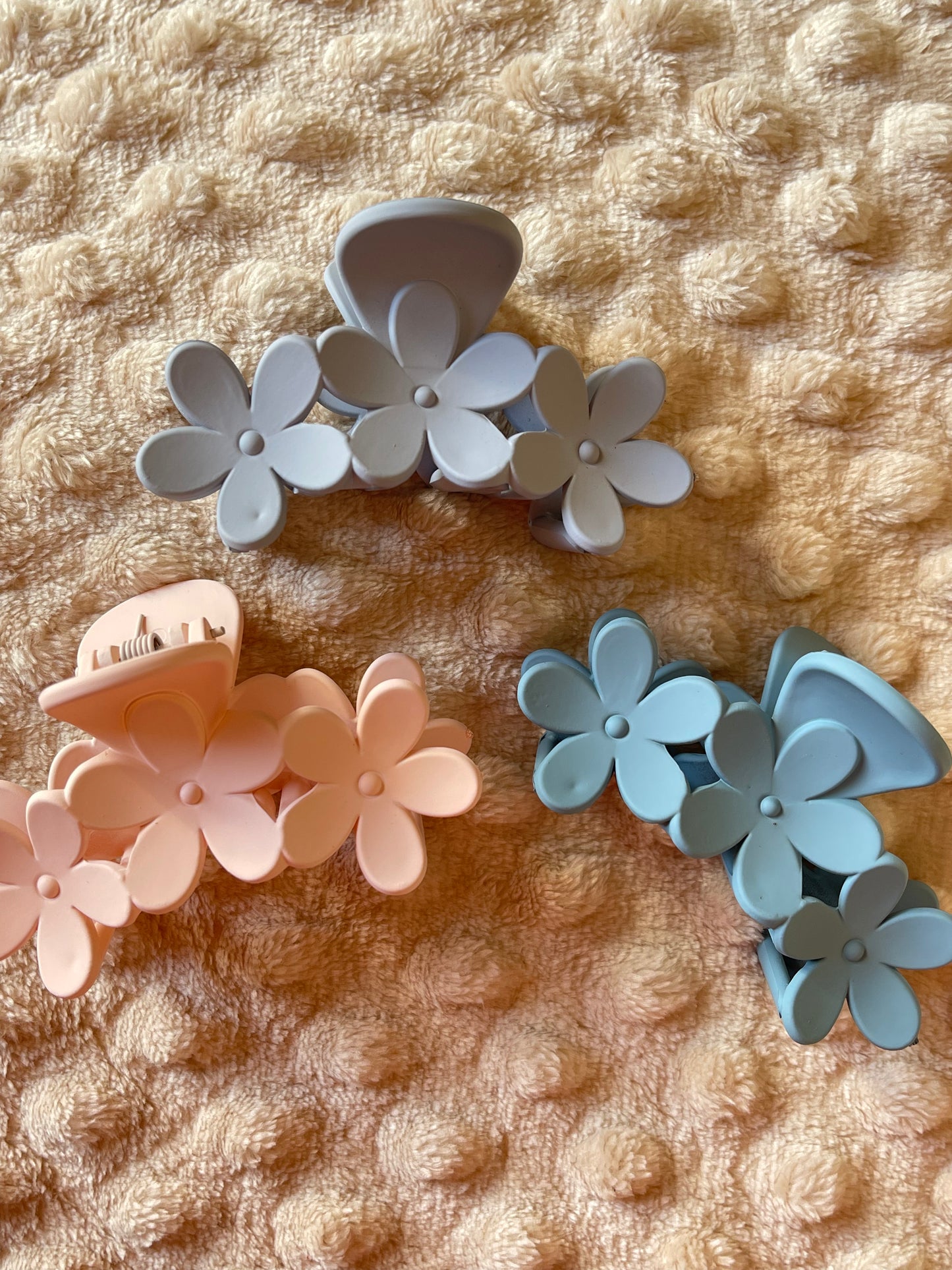 Triple Floral Claw Clip 2.0