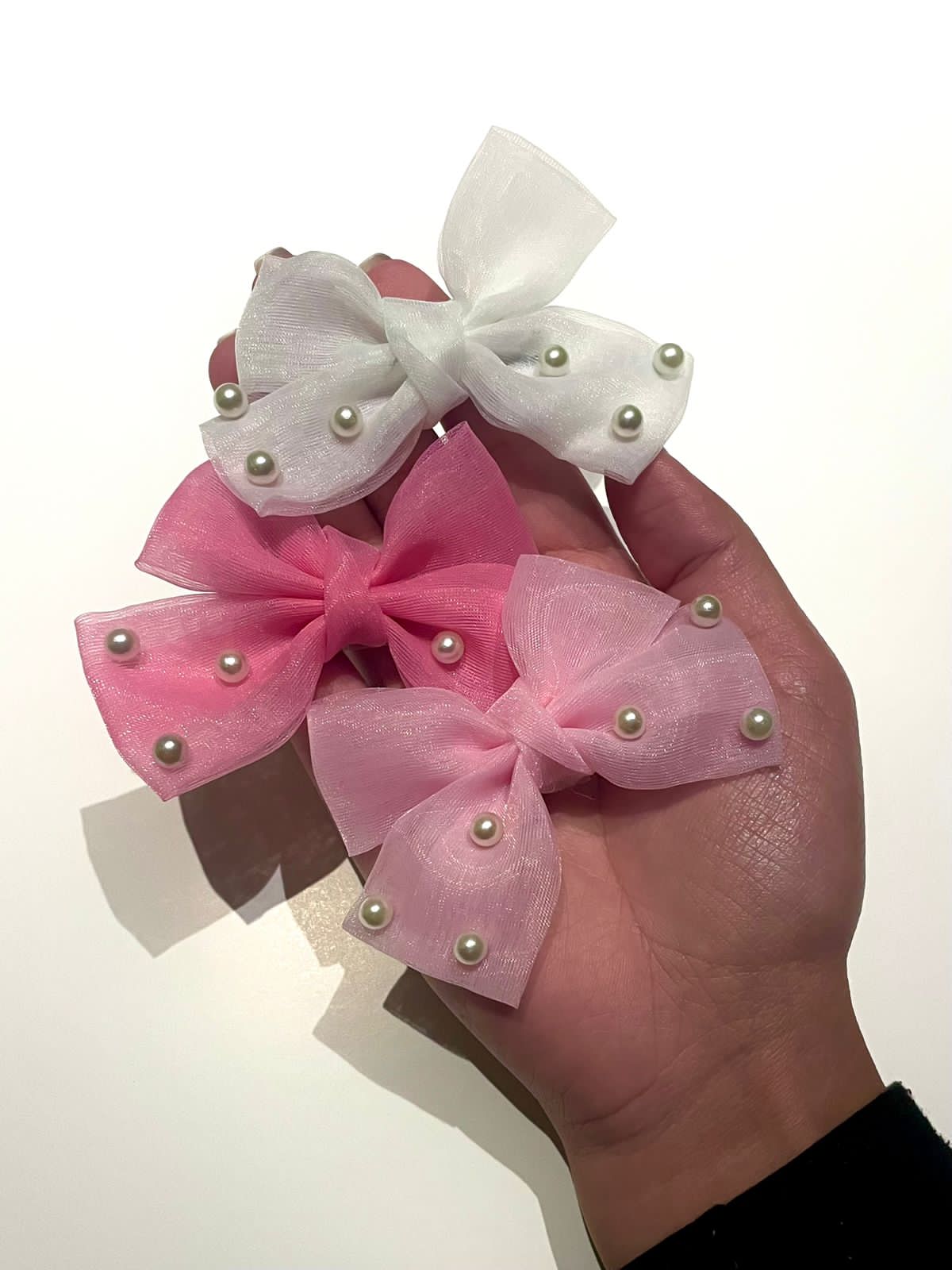 Pearl Mini Bow Tie-Hair Clip