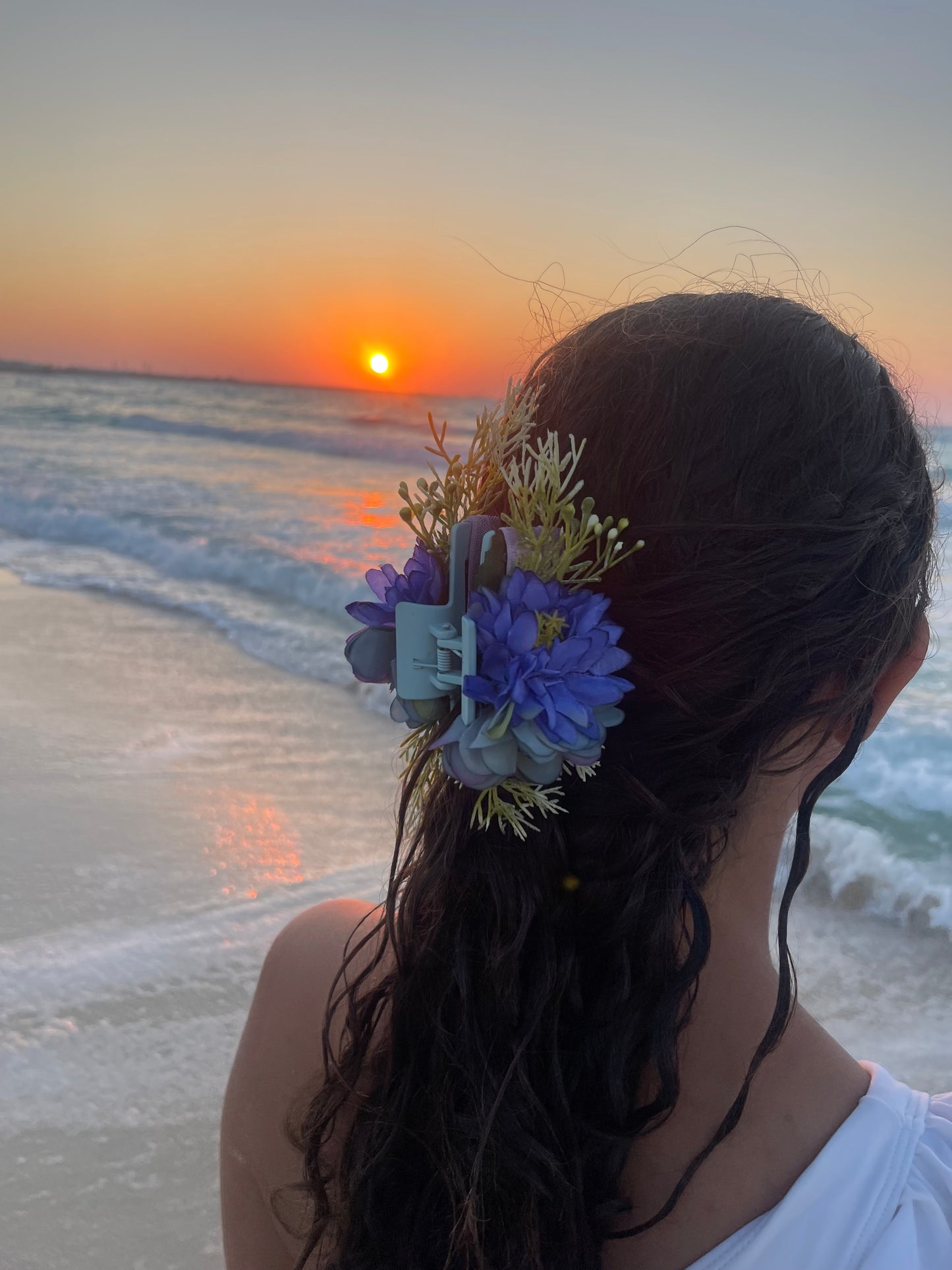 Statement Floral Clawclip (✨Handmade✨)