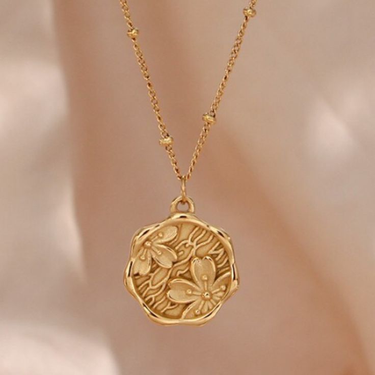 Flower Necklace (Stainless Steel)