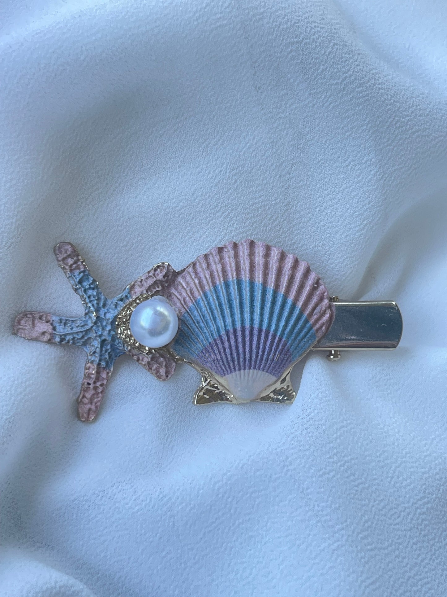 Go-To Summer Hair Clip