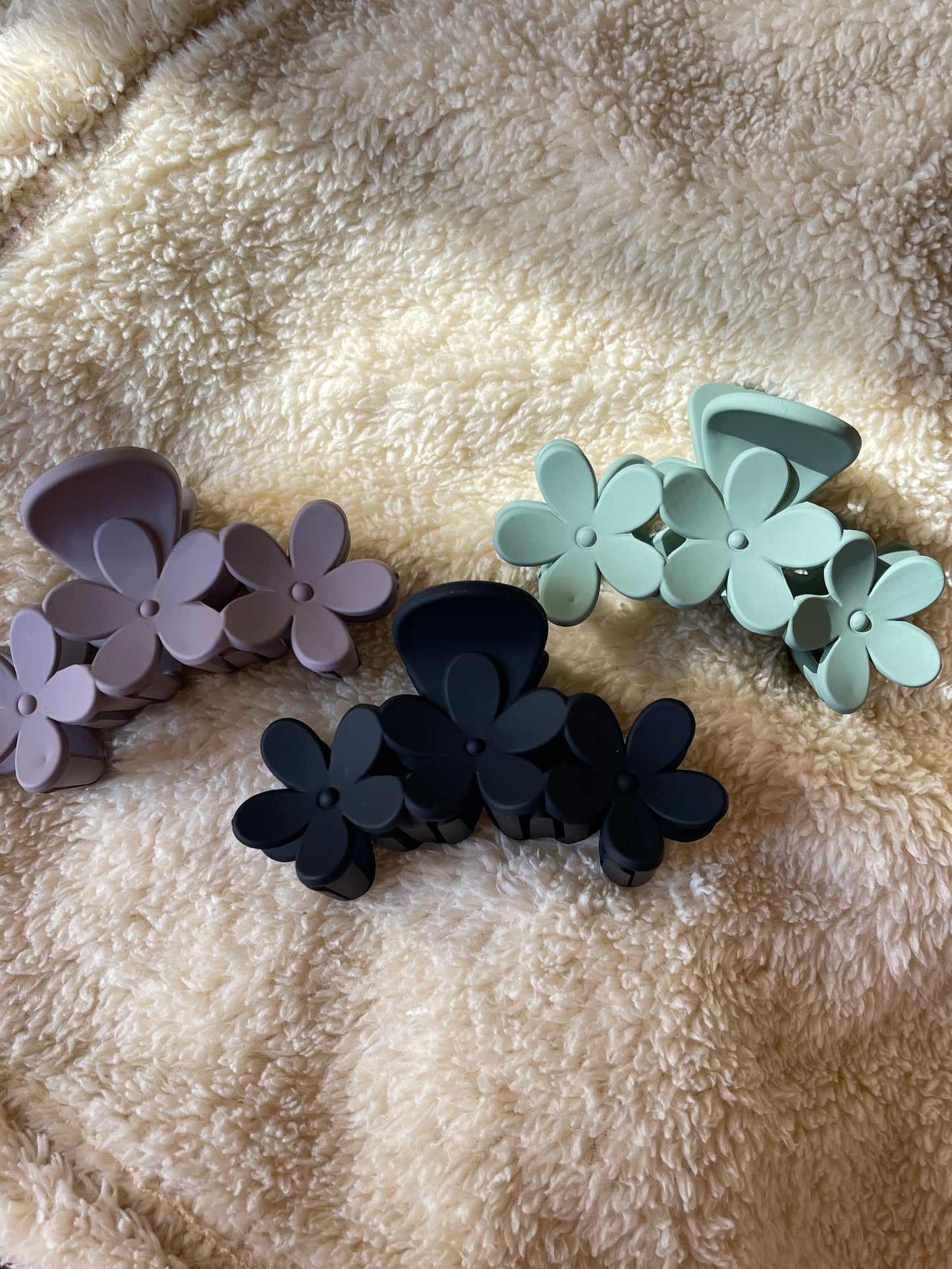 Triple Floral Claw Clip 2.0